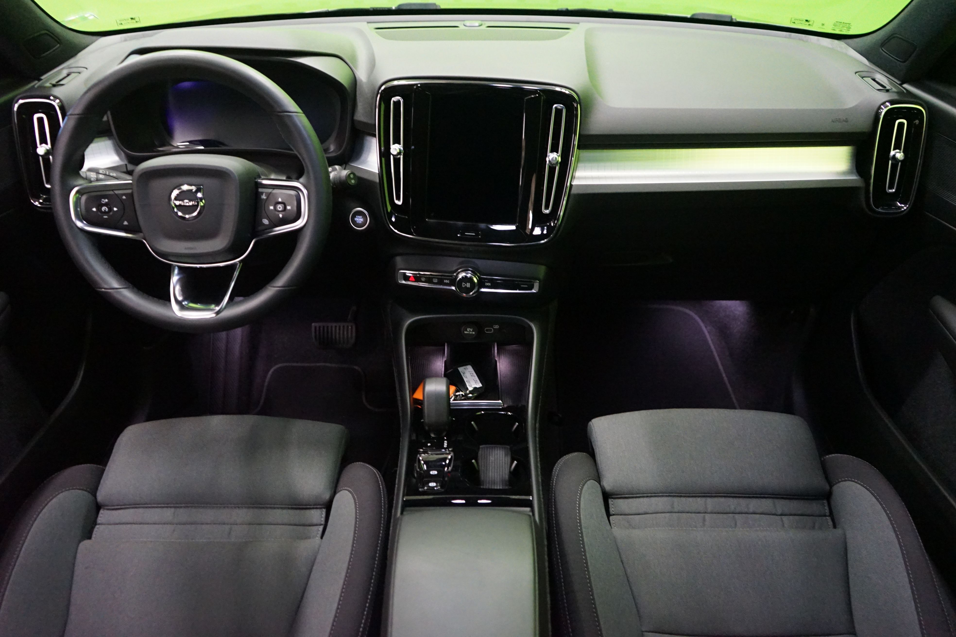 Volvo XC40 2023, bild 6/22