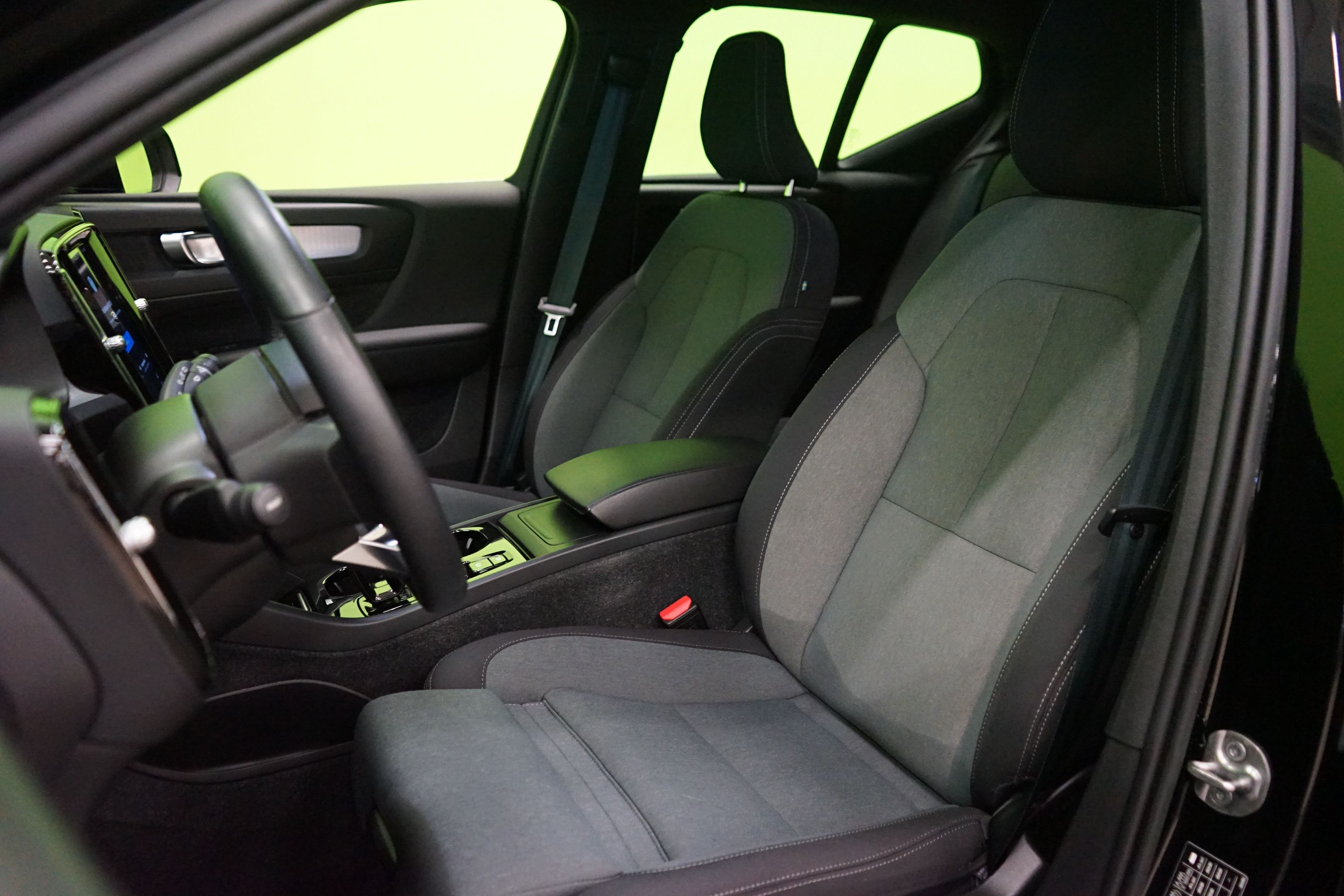 Volvo XC40 2023, bild 7/22