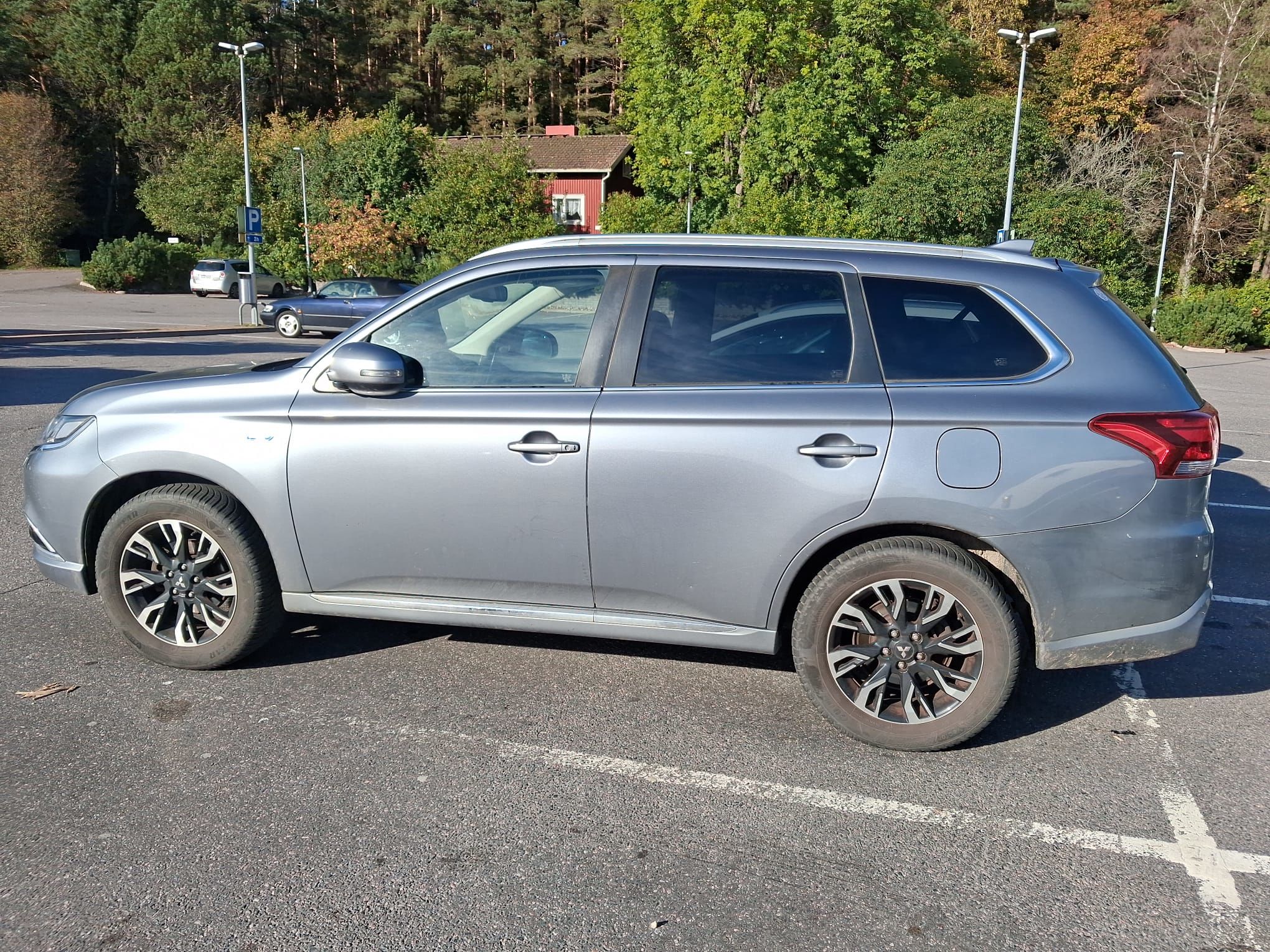 Mitsubishi Outlander 2016, bild 2/7