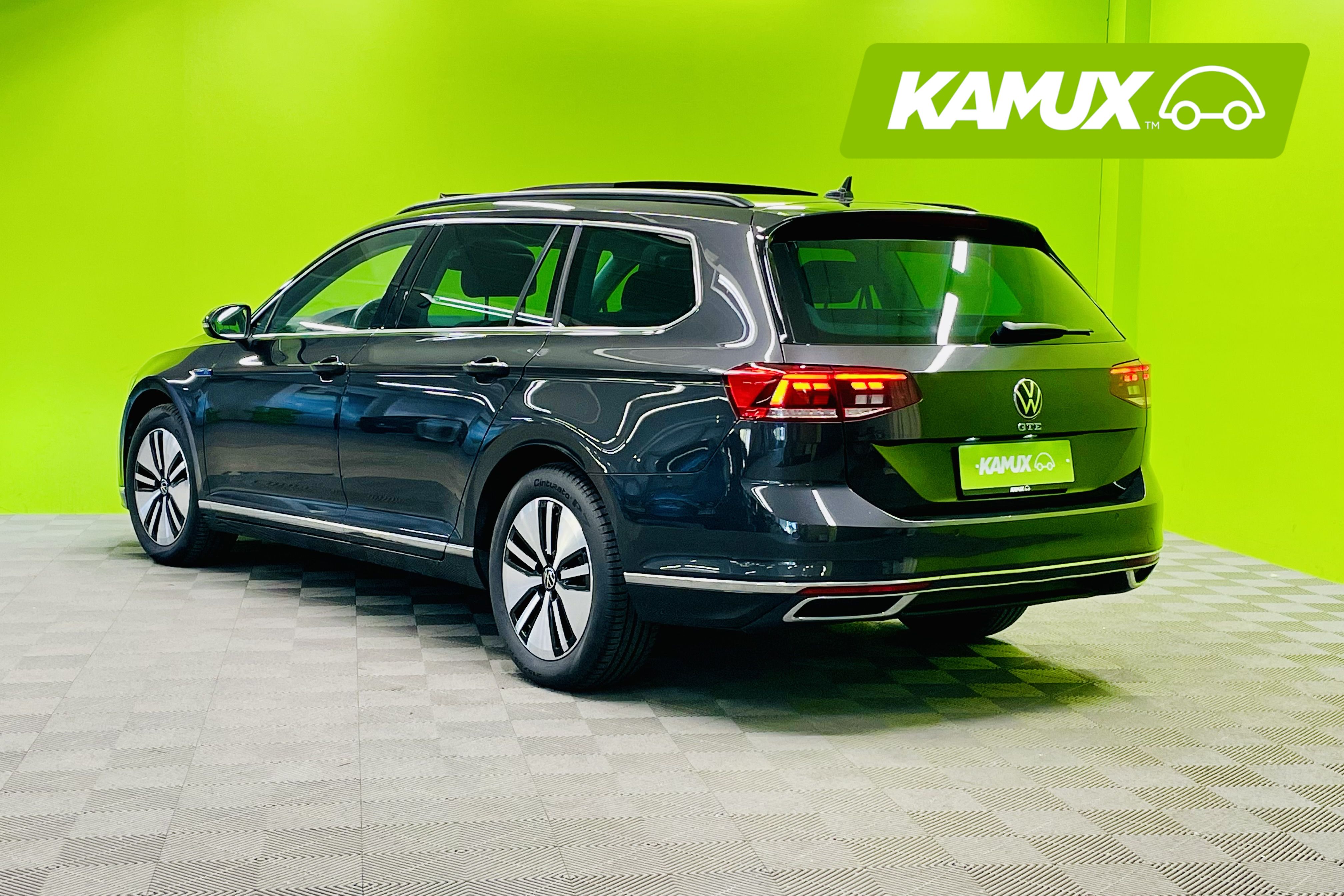 Volkswagen Passat 2023, bild 4/24