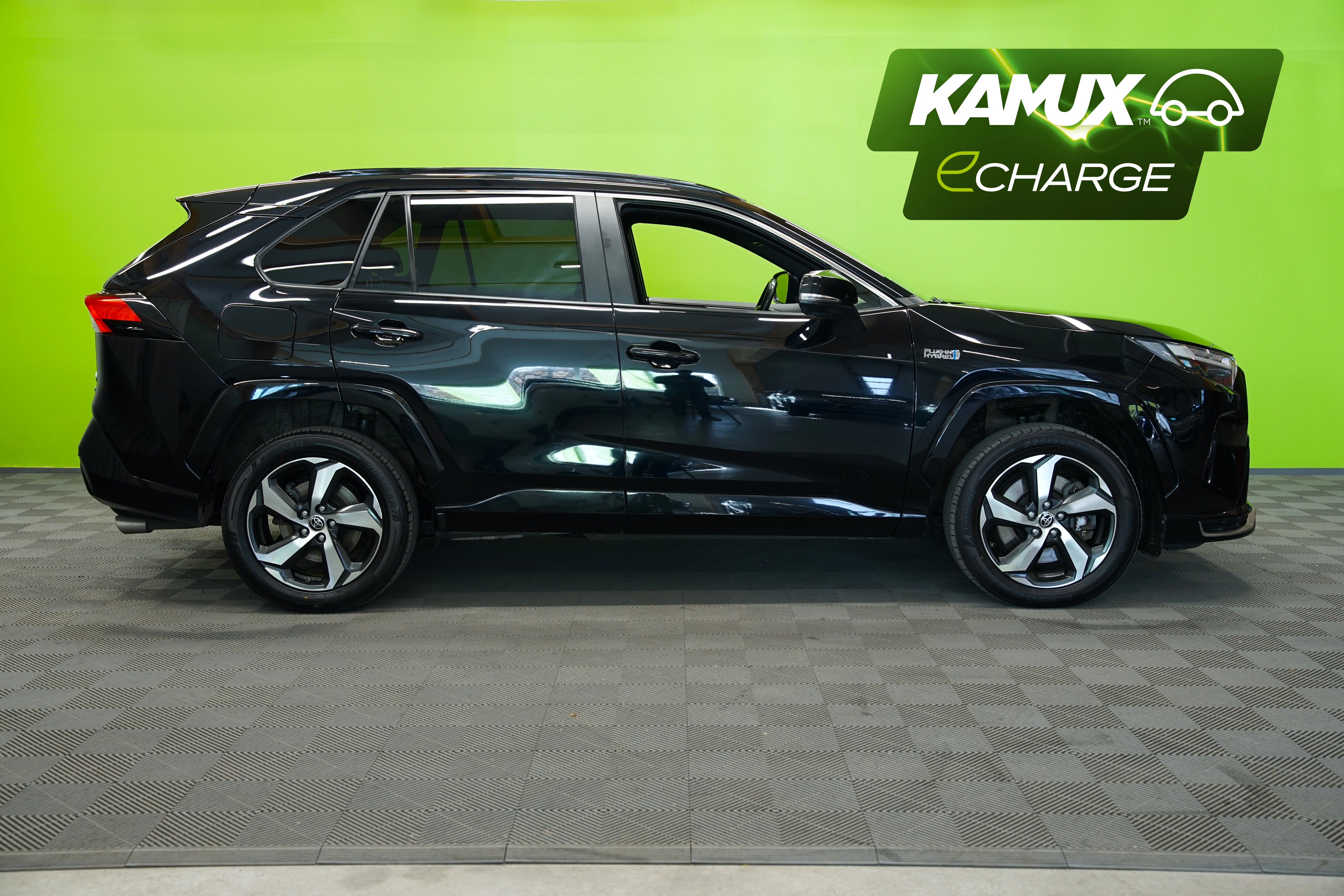 Toyota RAV4 Plug-In 2023, bild 2/23