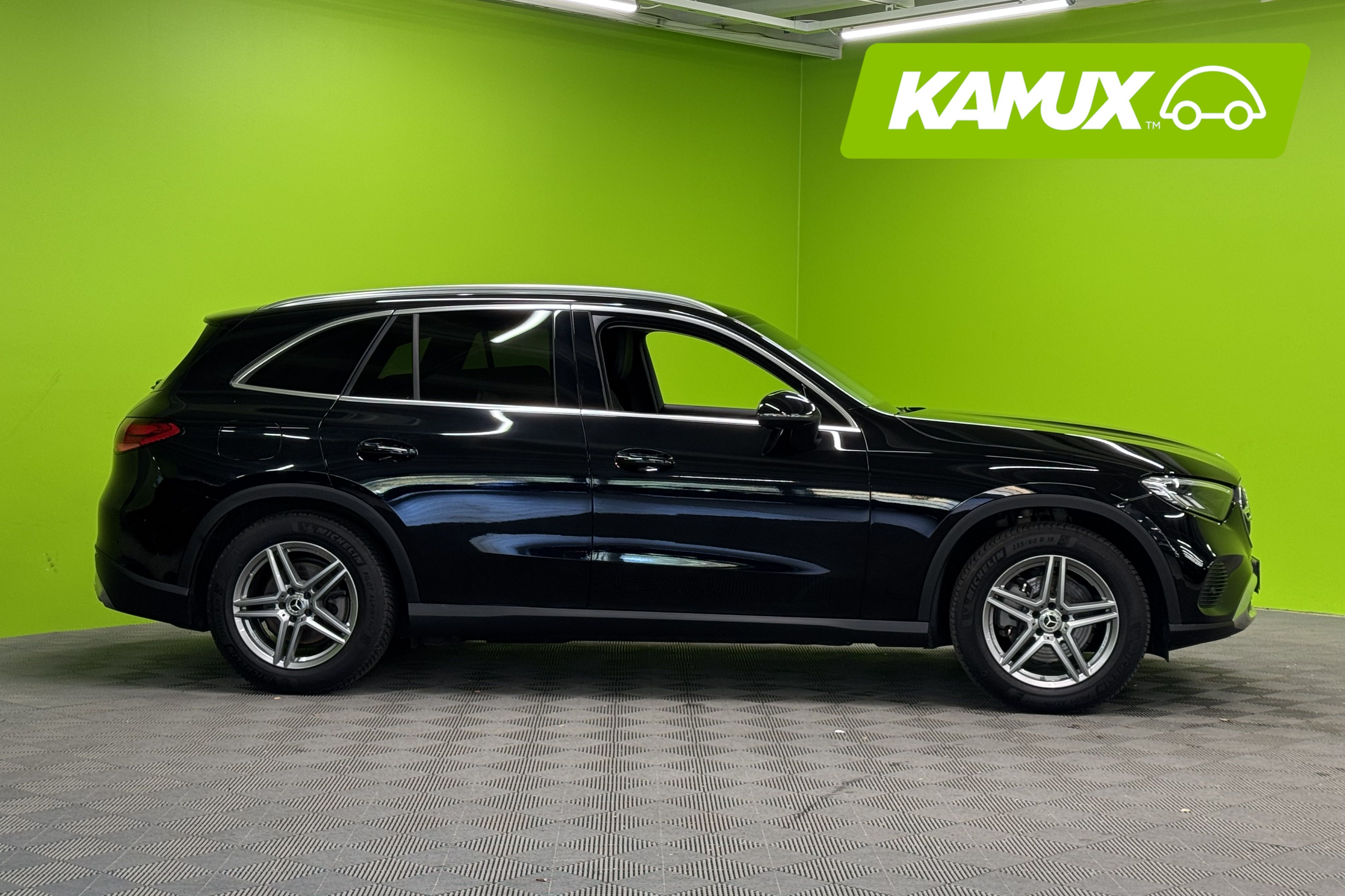 Mercedes-Benz GLC 2023, bild 2/25