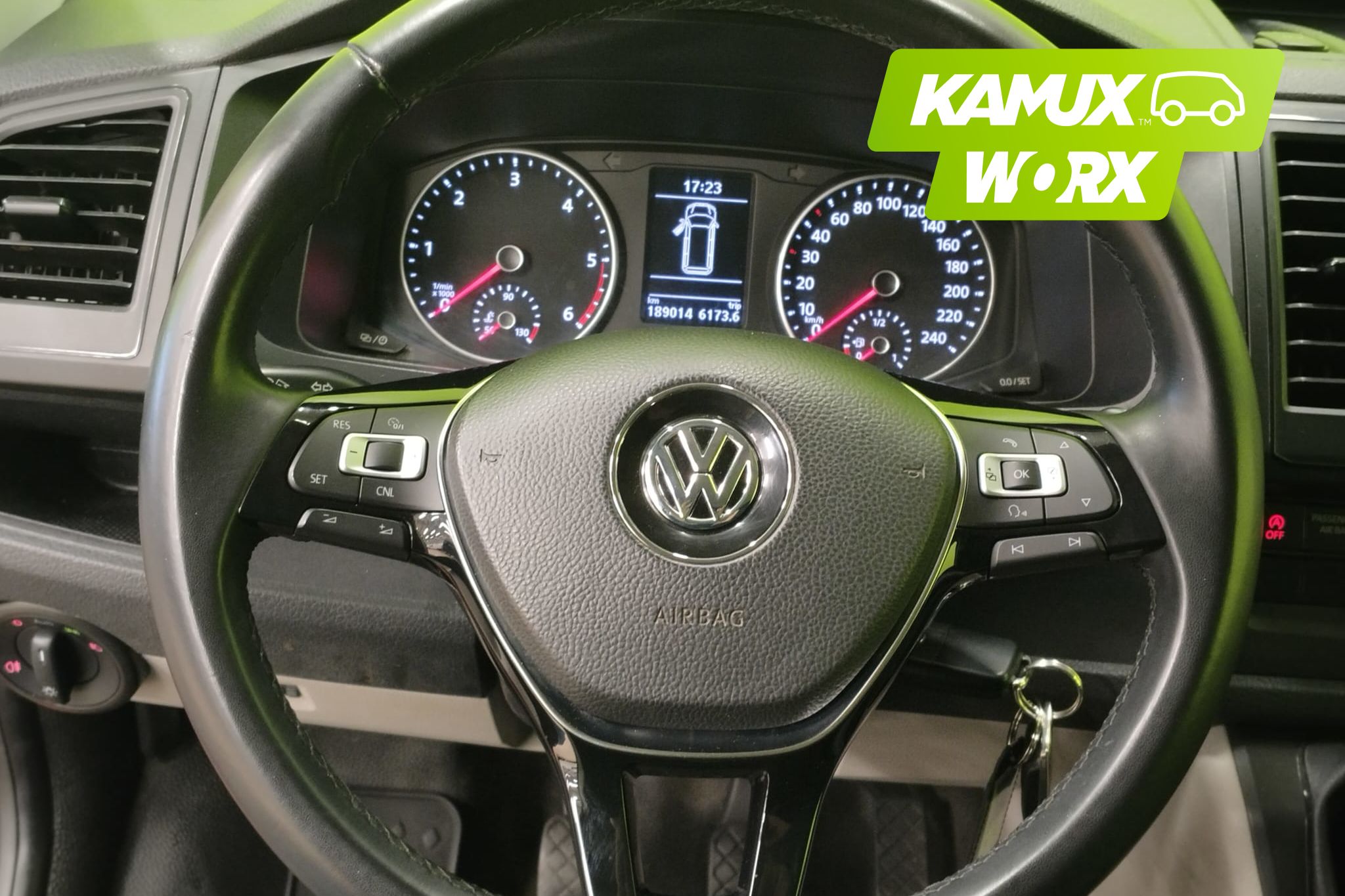 Volkswagen Transporter Pitkä 75kW 2019, bild 7/17