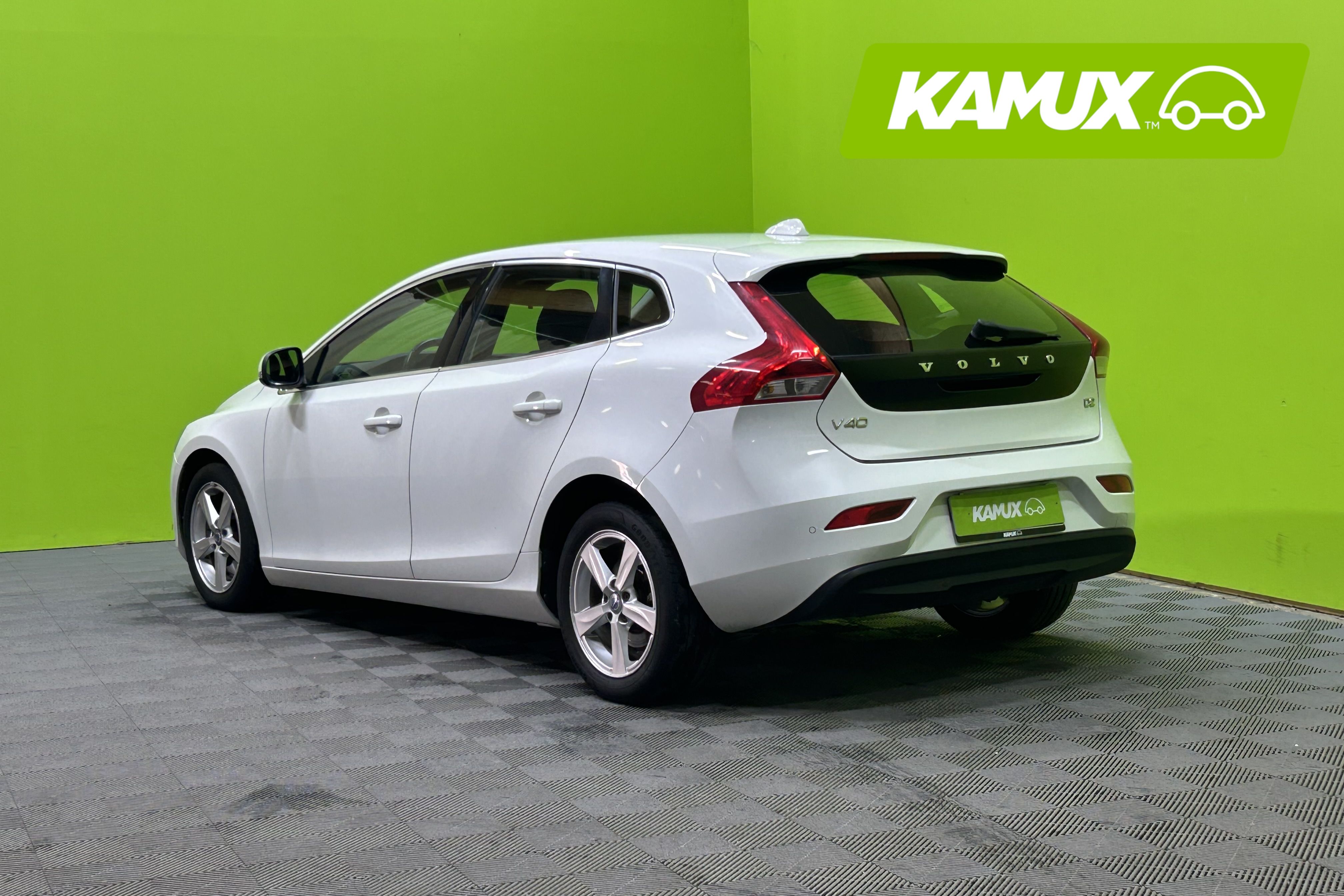 Volvo V40 D2 Momentum aut 2016, bild 5/20