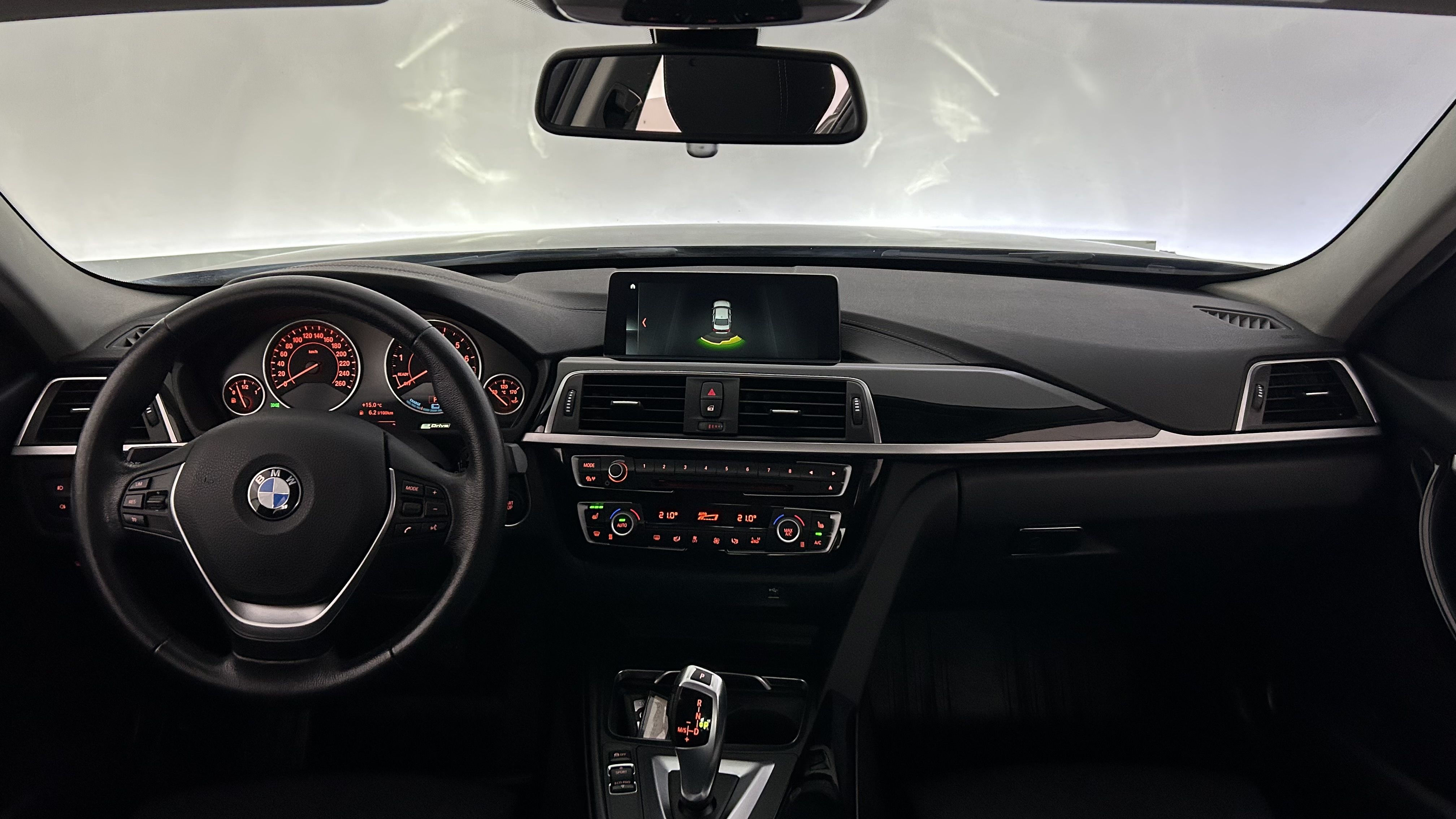 BMW 330 F30 330e iPerformance Sport Line 2018, bild 7/27