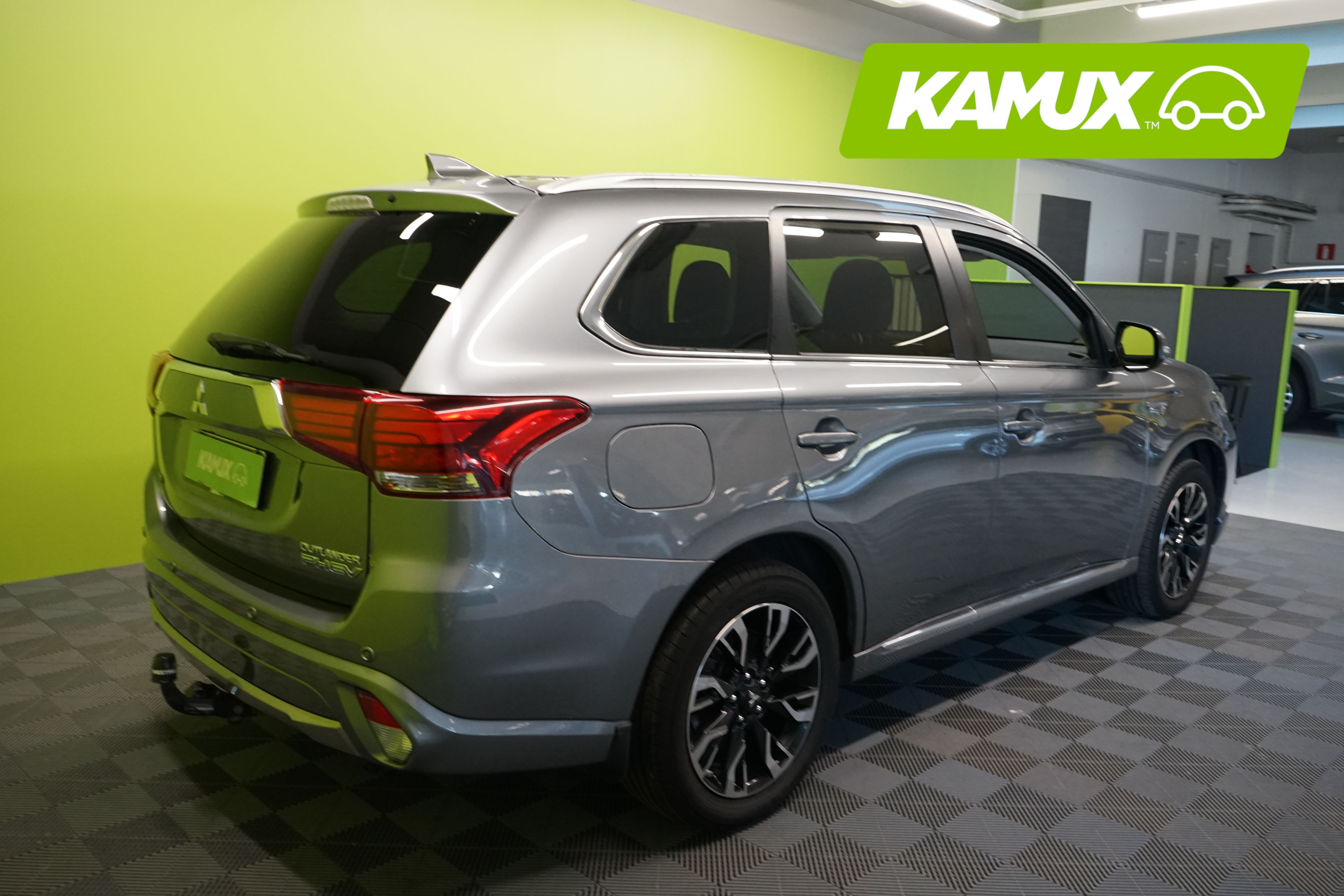 Mitsubishi Outlander PHEV 2016, bild 3/23