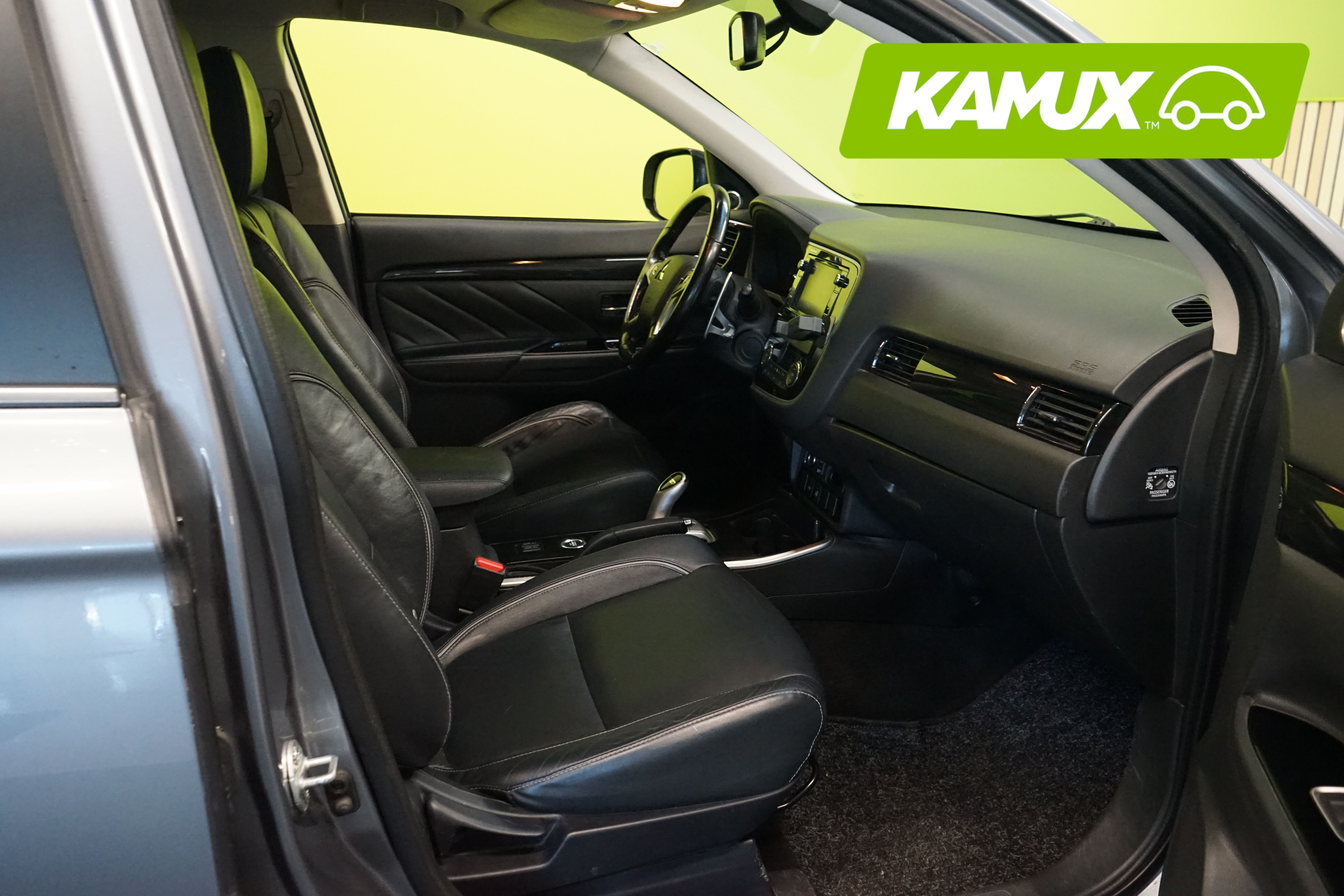 Mitsubishi Outlander PHEV 2016, bild 7/23