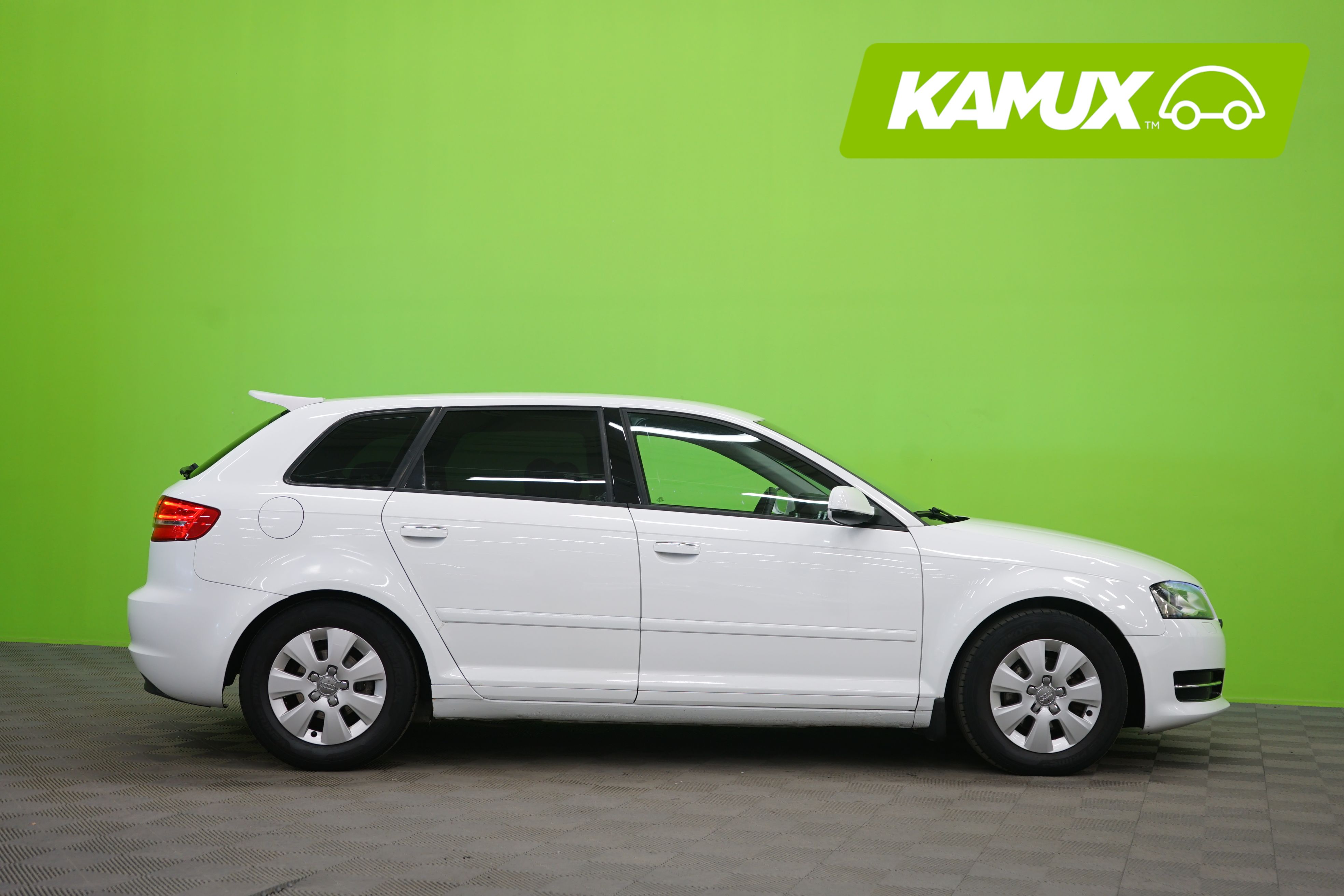 Audi A3 2011, bild 2/18
