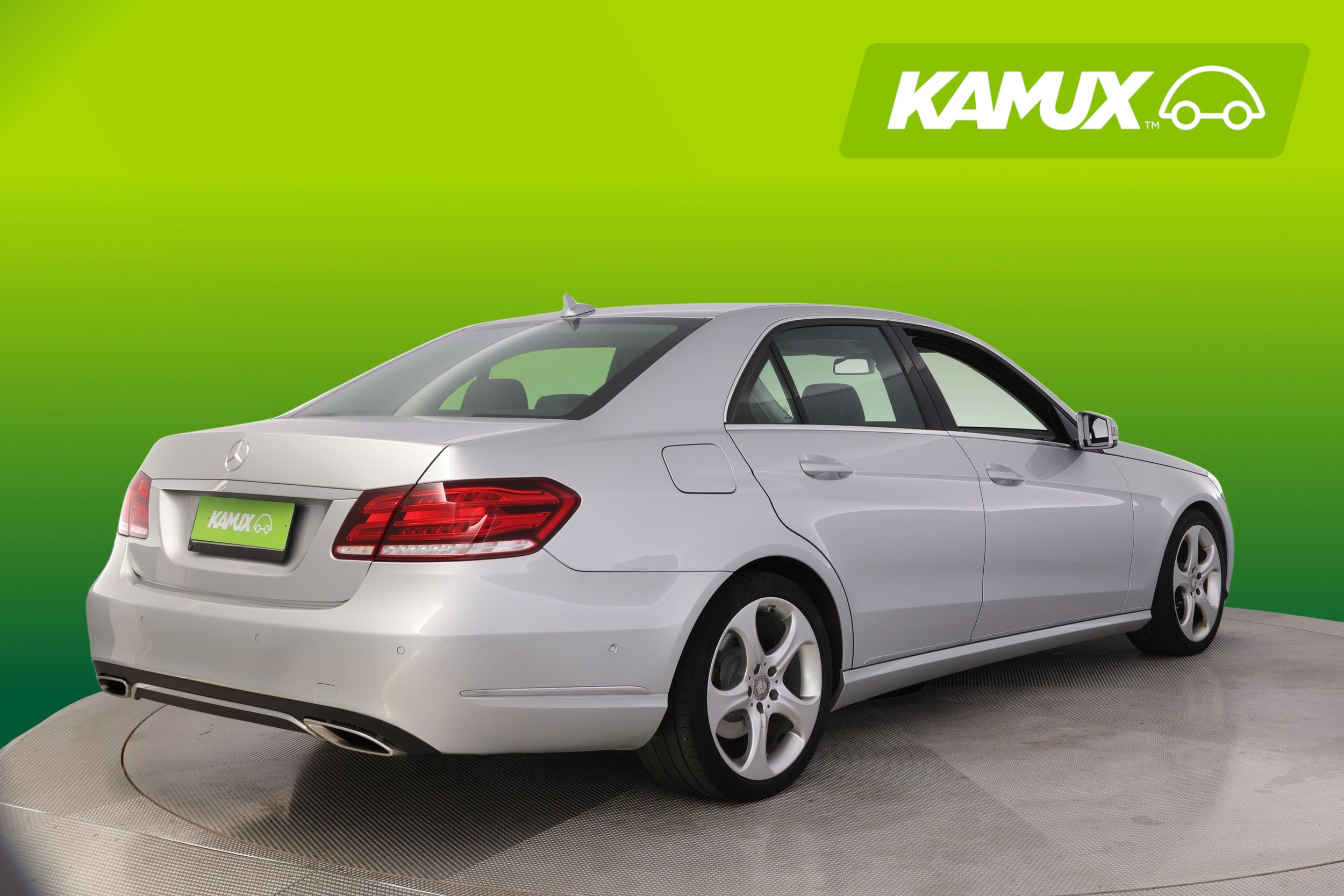 Mercedes-Benz E 350 Bluetec A Avantgarde 2014, bild 2/27