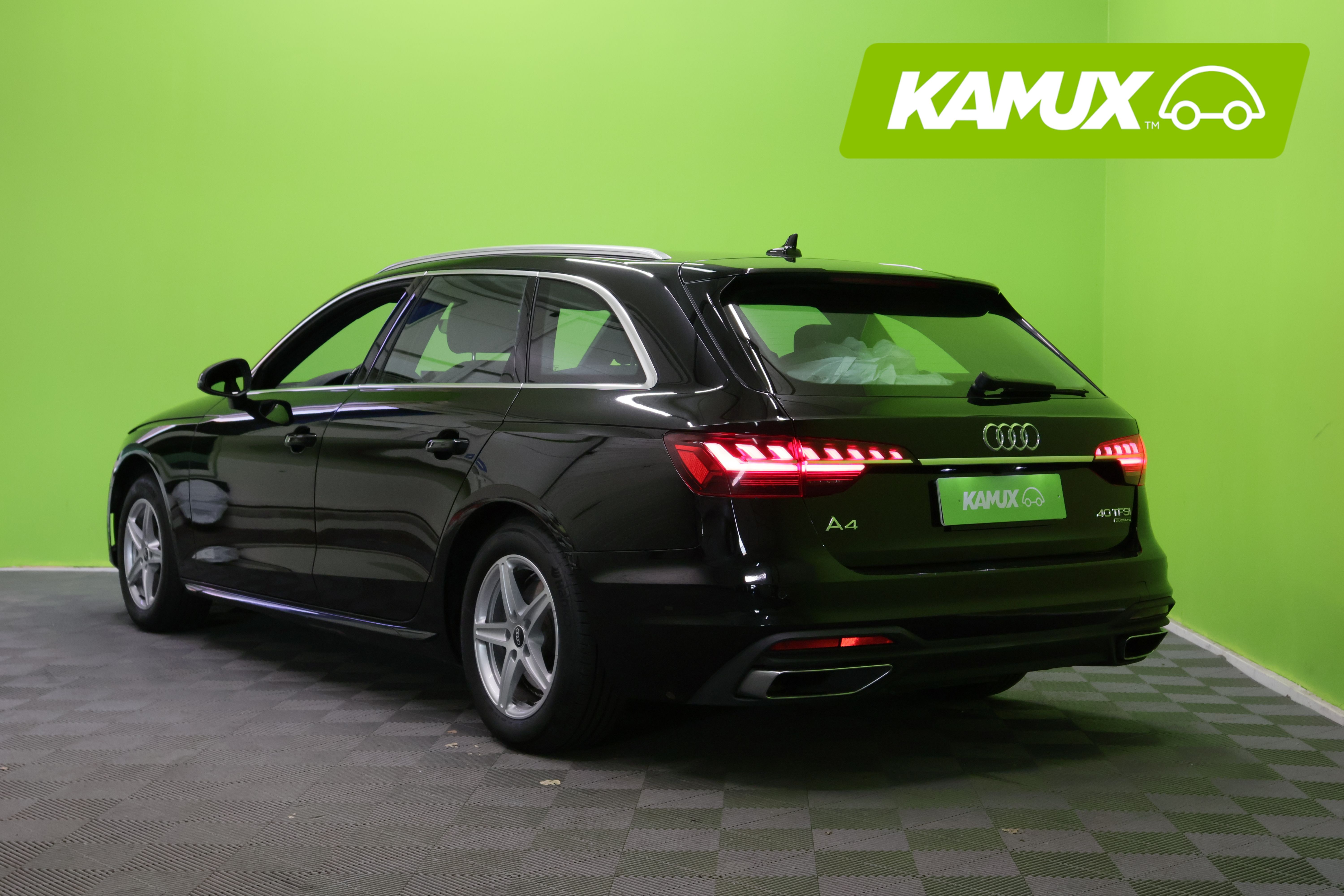 Audi A4 2021, bild 7/25