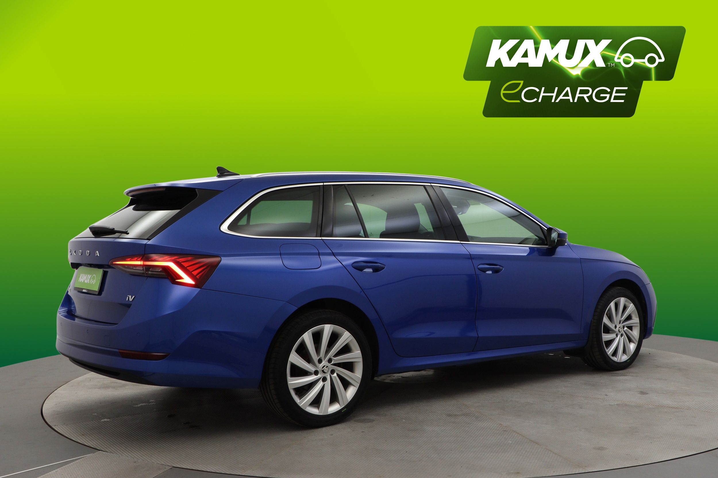 Skoda Octavia Combi 1.4 TSI iV Style 2021, bild 2/31
