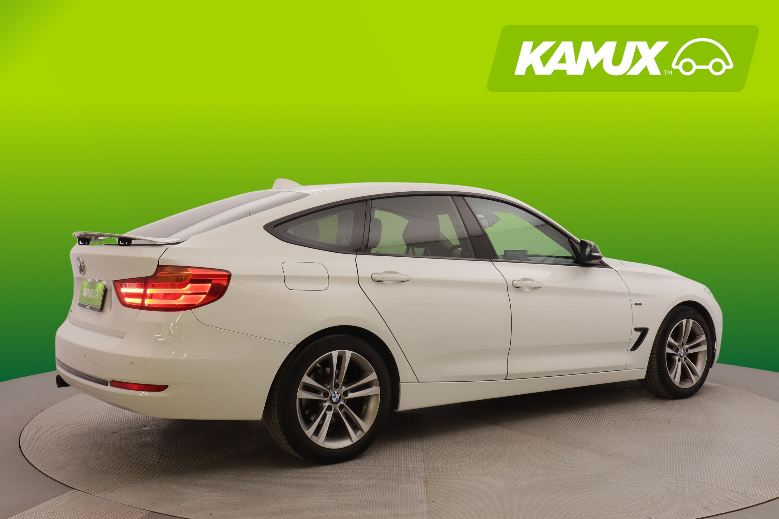BMW 320 Gran Turismo 2015, bild 2/17