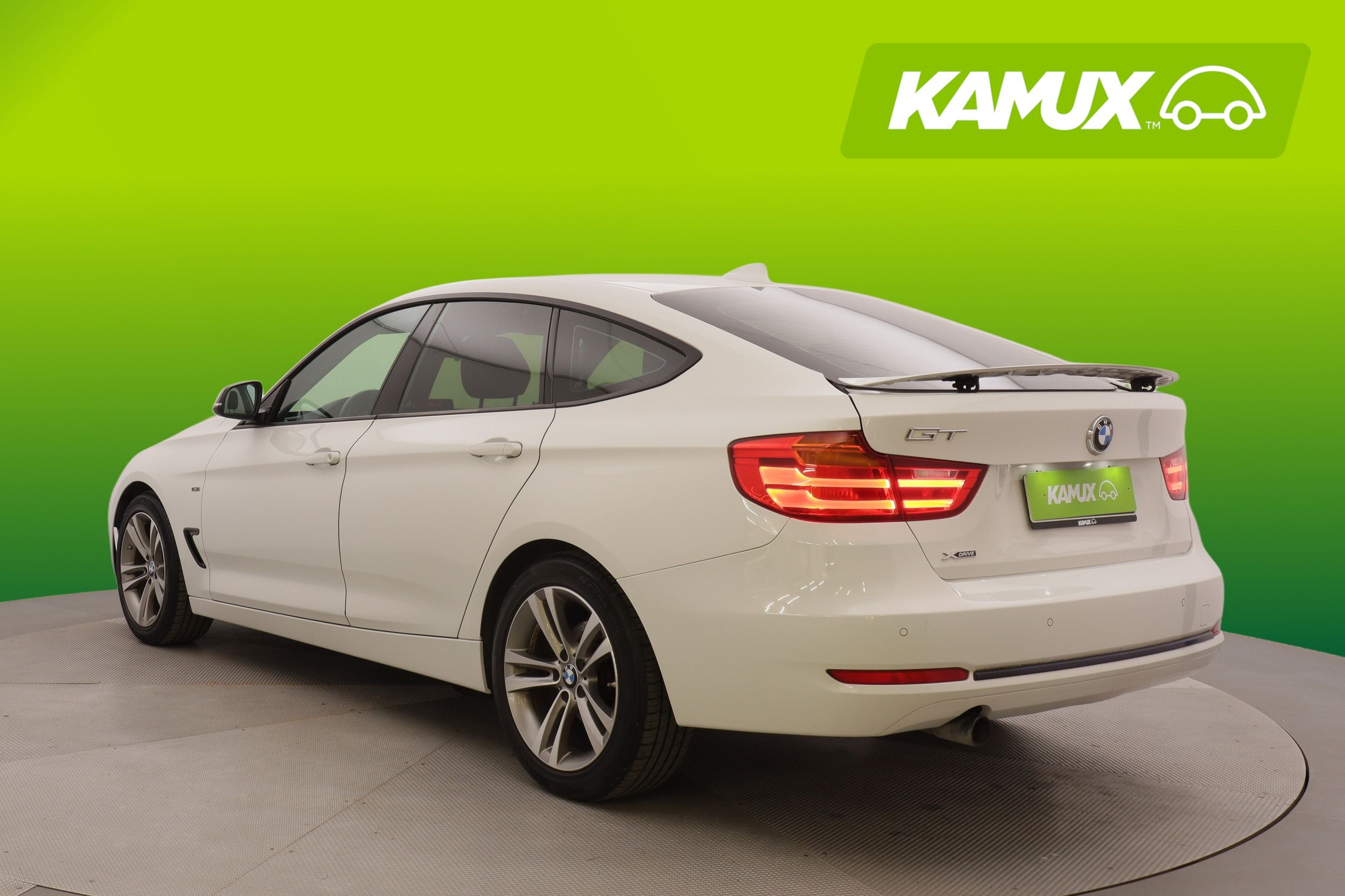 BMW 320 Gran Turismo 2015, bild 4/17
