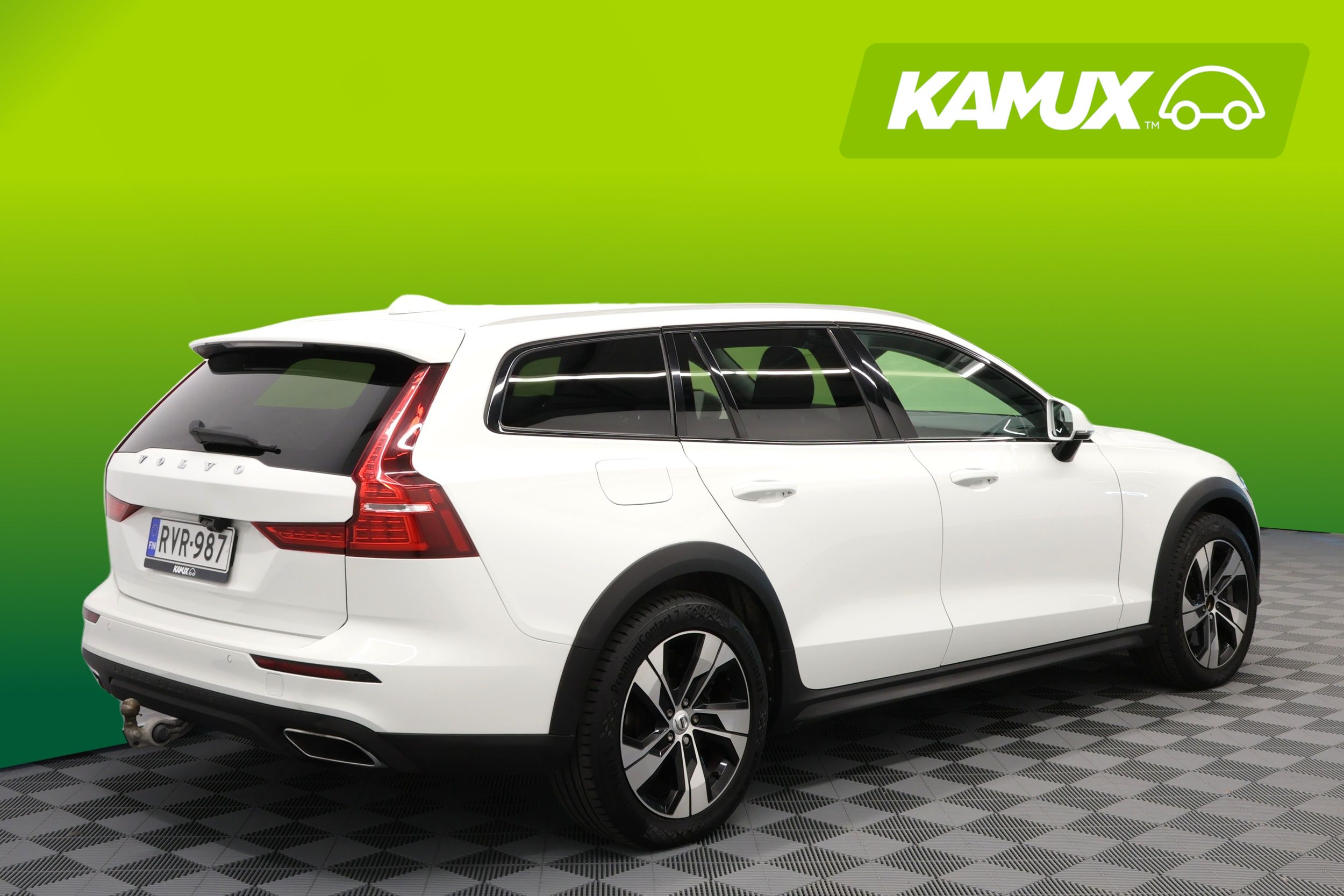 Volvo V60 Cross Country D4 AWD aut 2021, bild 2/30
