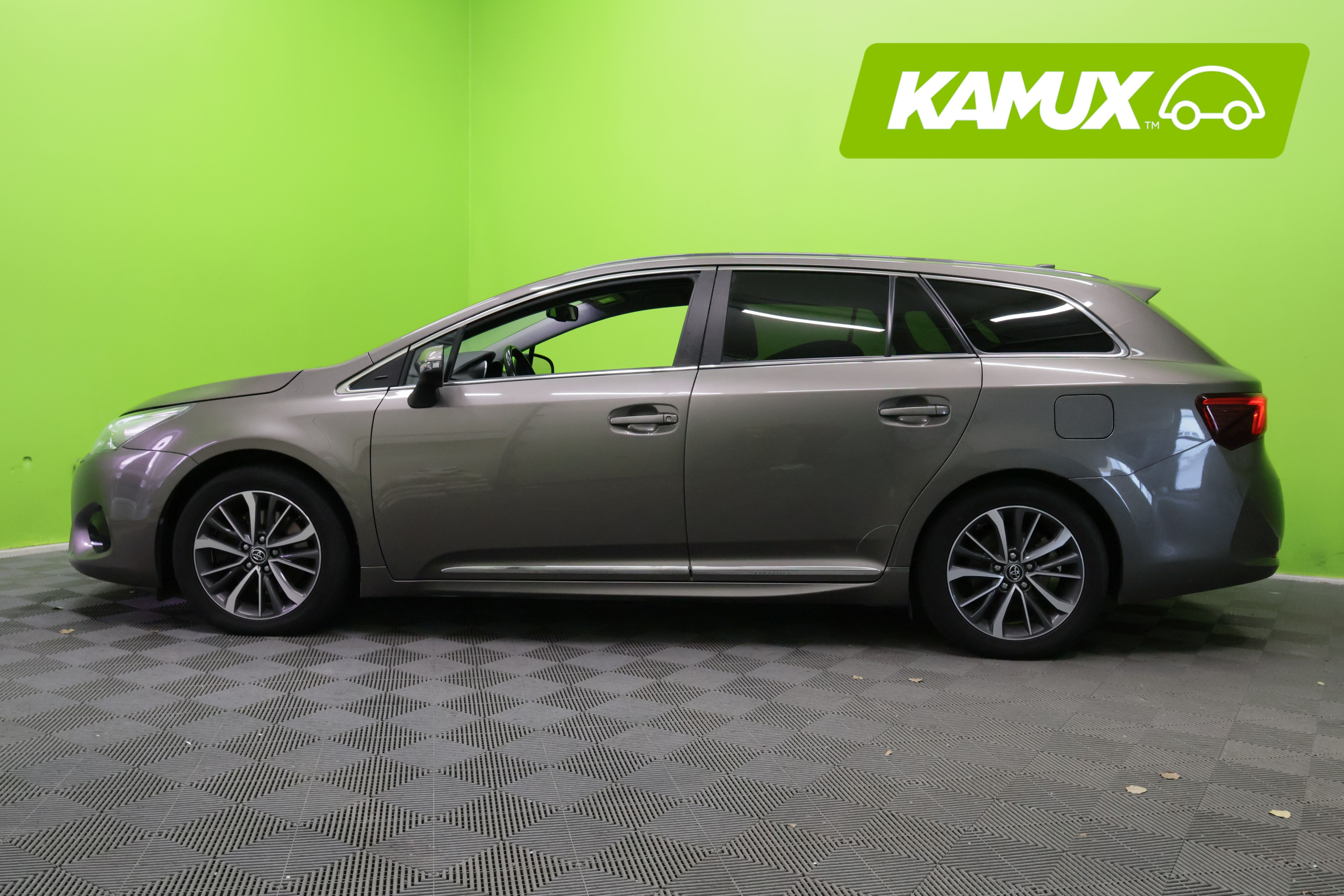 Toyota Avensis 2.0 D-4D Edition S+ 2016, bild 5/20