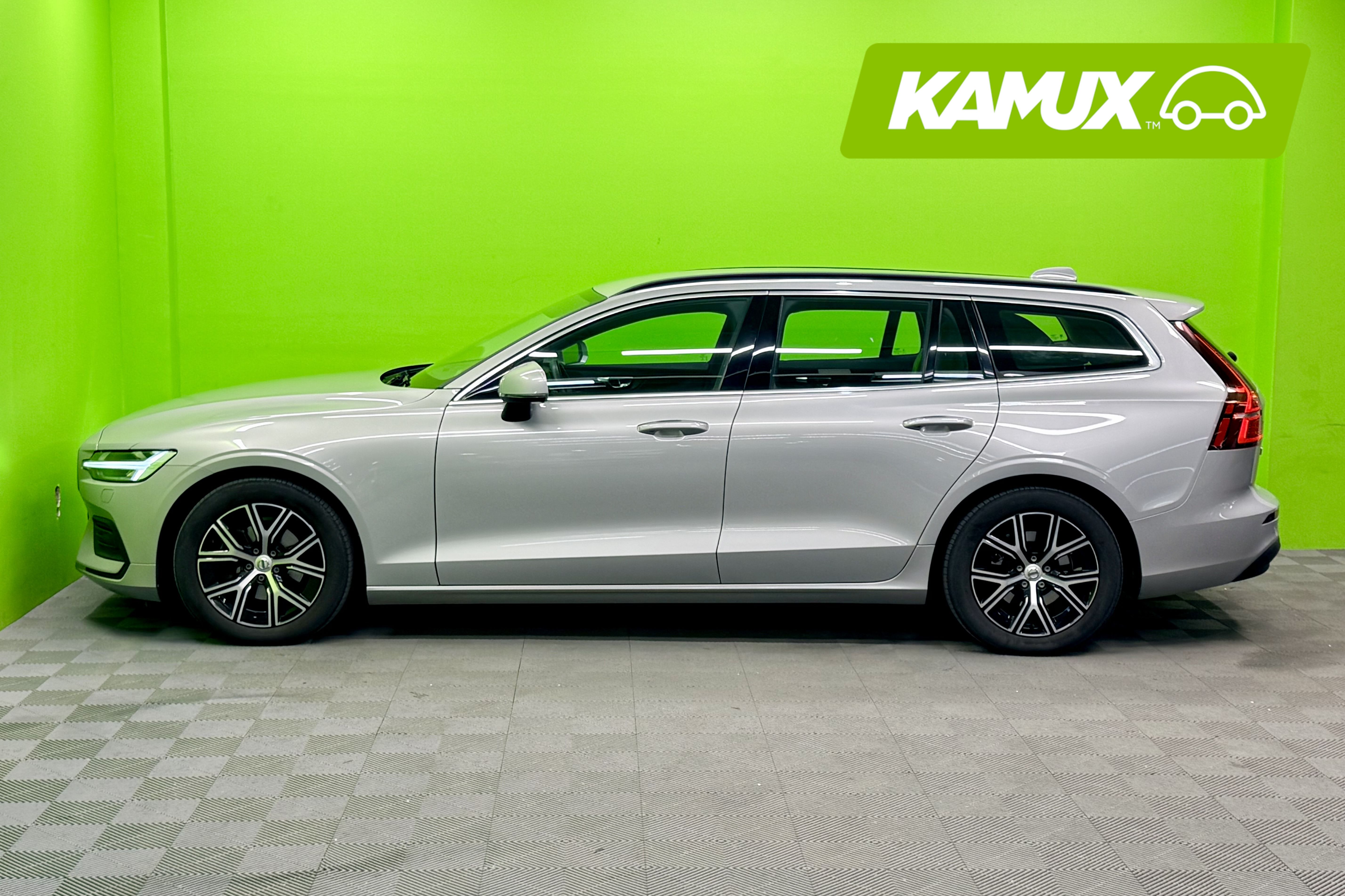 Volvo V60 B3 MHEV Business Core DCT aut 2023, bild 4/24