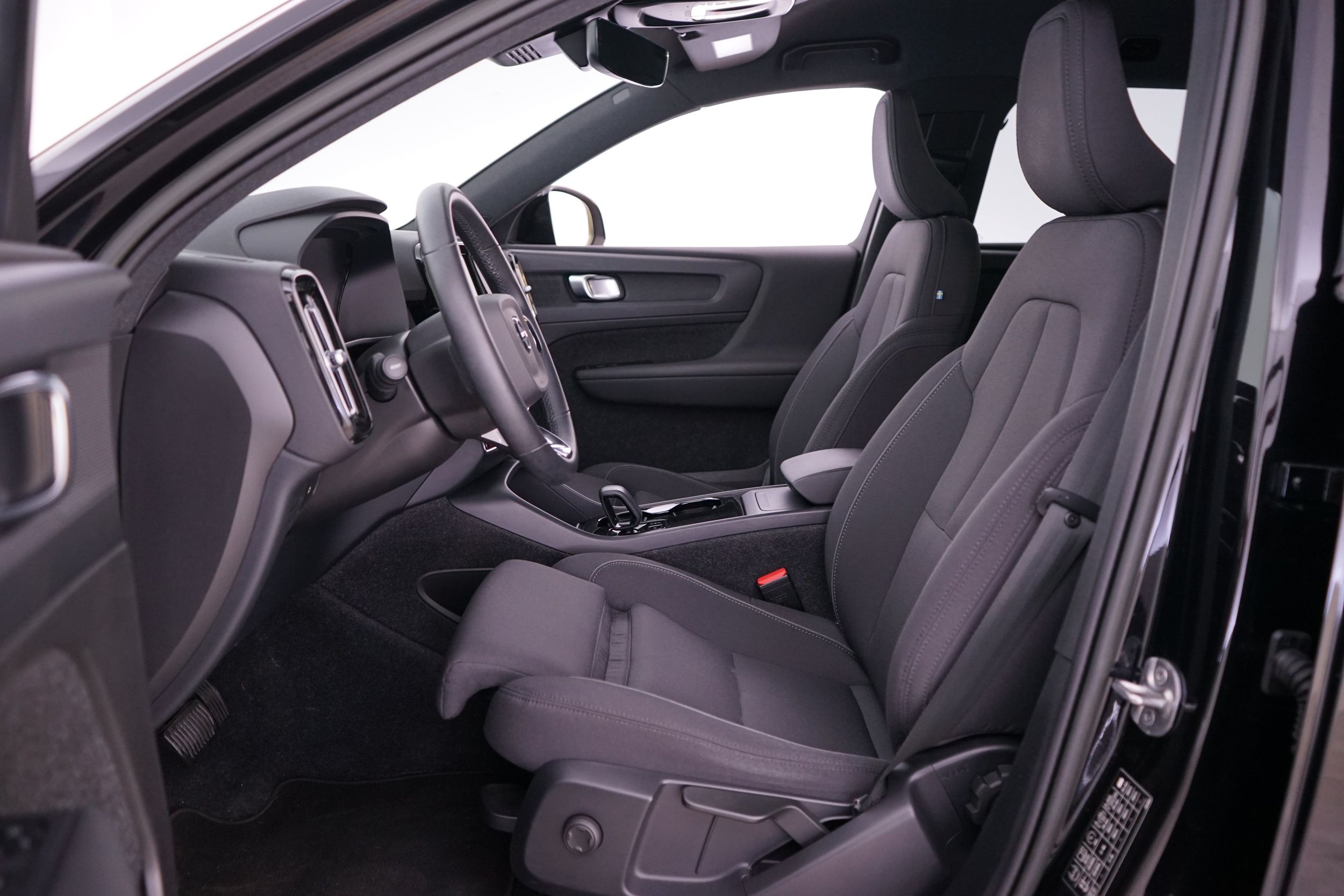 Volvo XC40 Pure Electric Plus Recharge 2023, bild 7/24