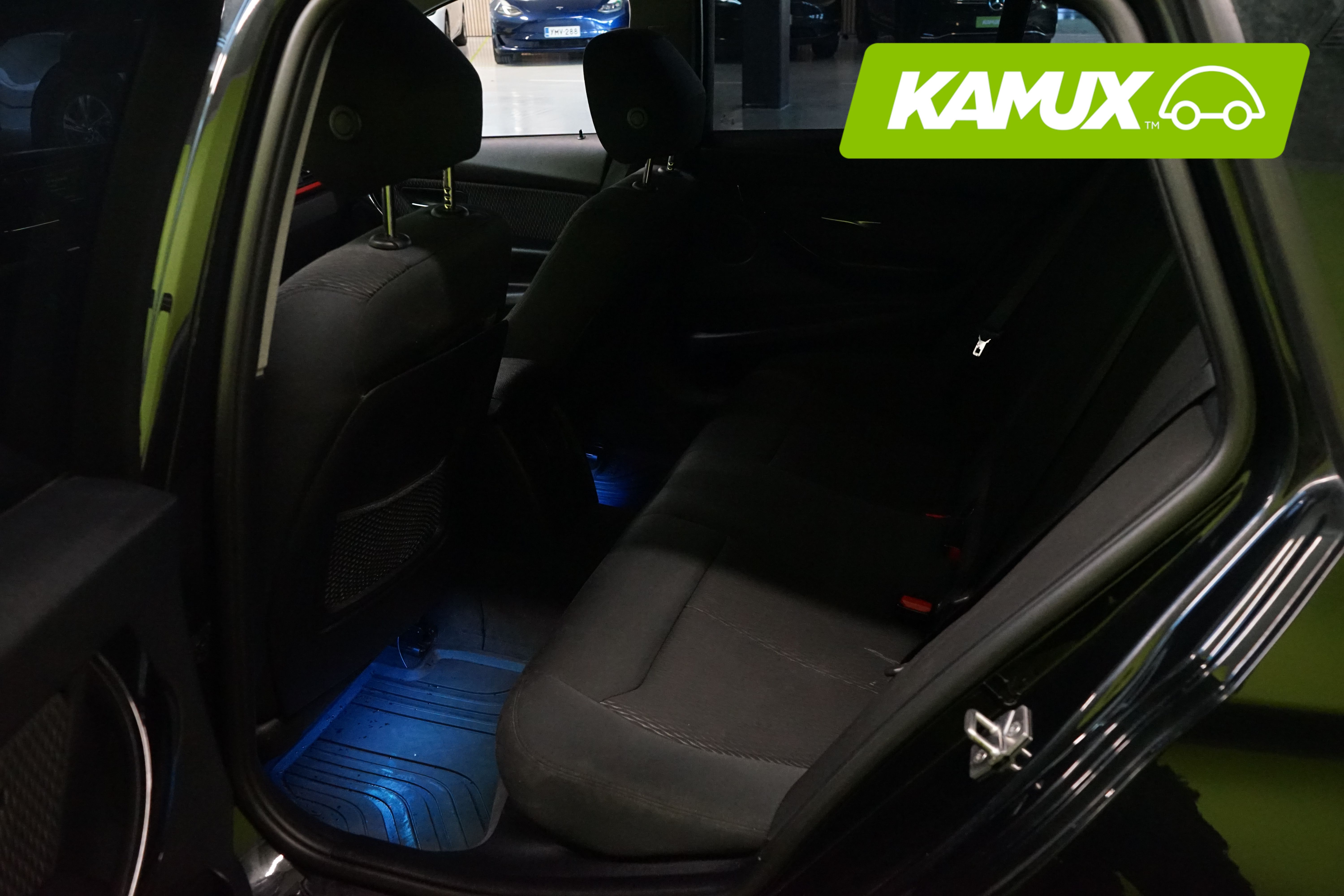 BMW 318 2014, bild 7/23