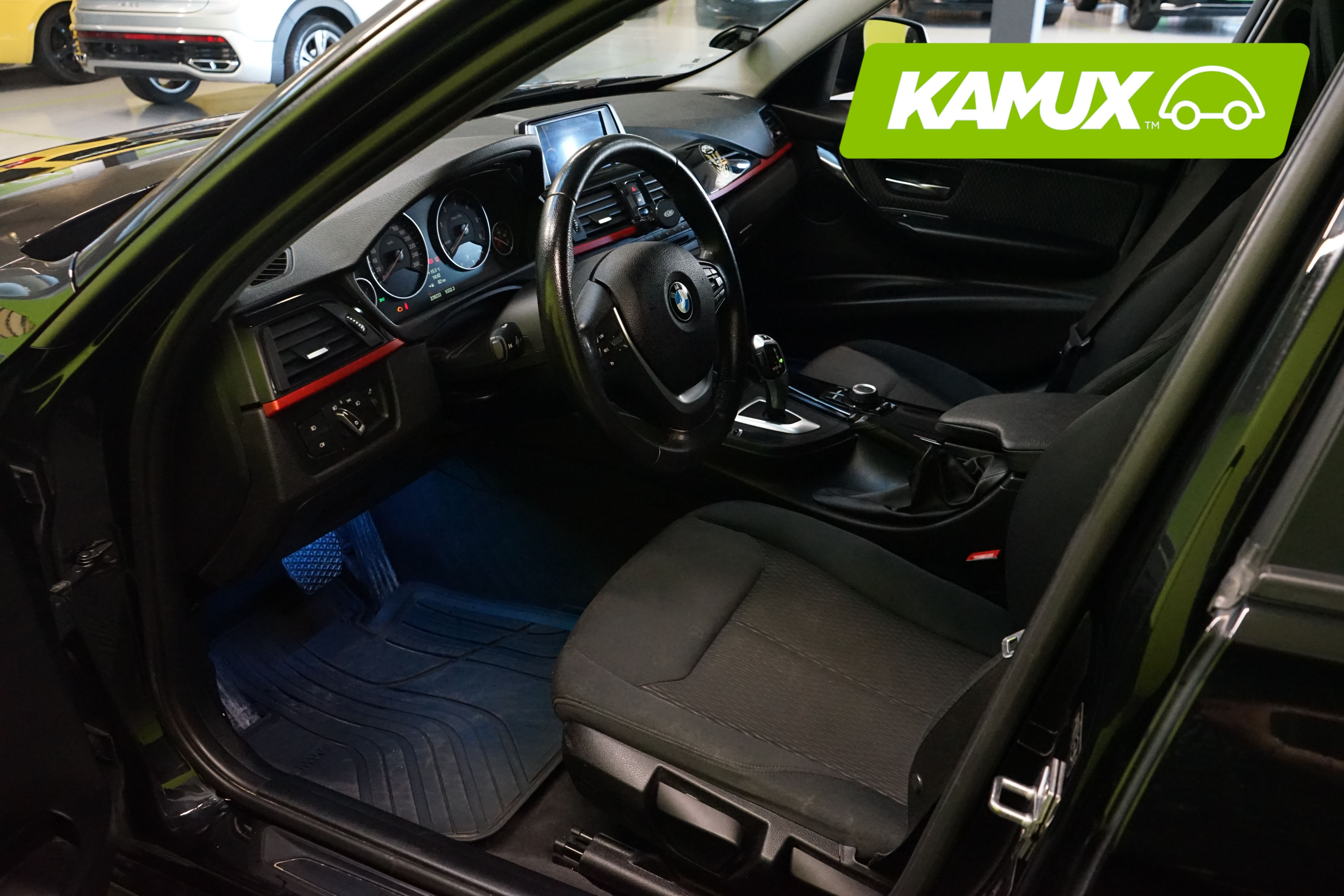 BMW 318 2014, bild 6/23