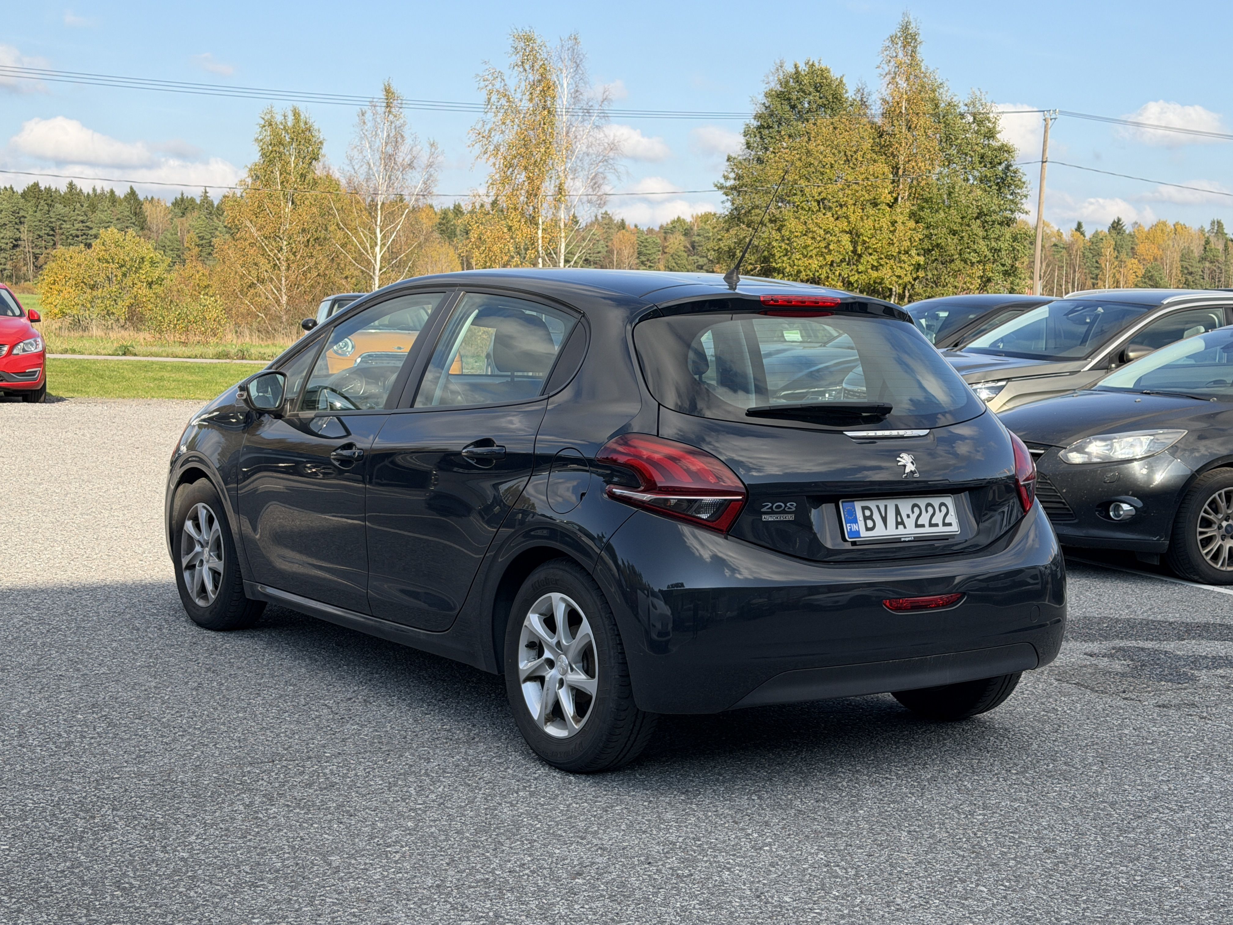 Peugeot 208 Active PureTech 82 5-ov 2018, bild 2/5