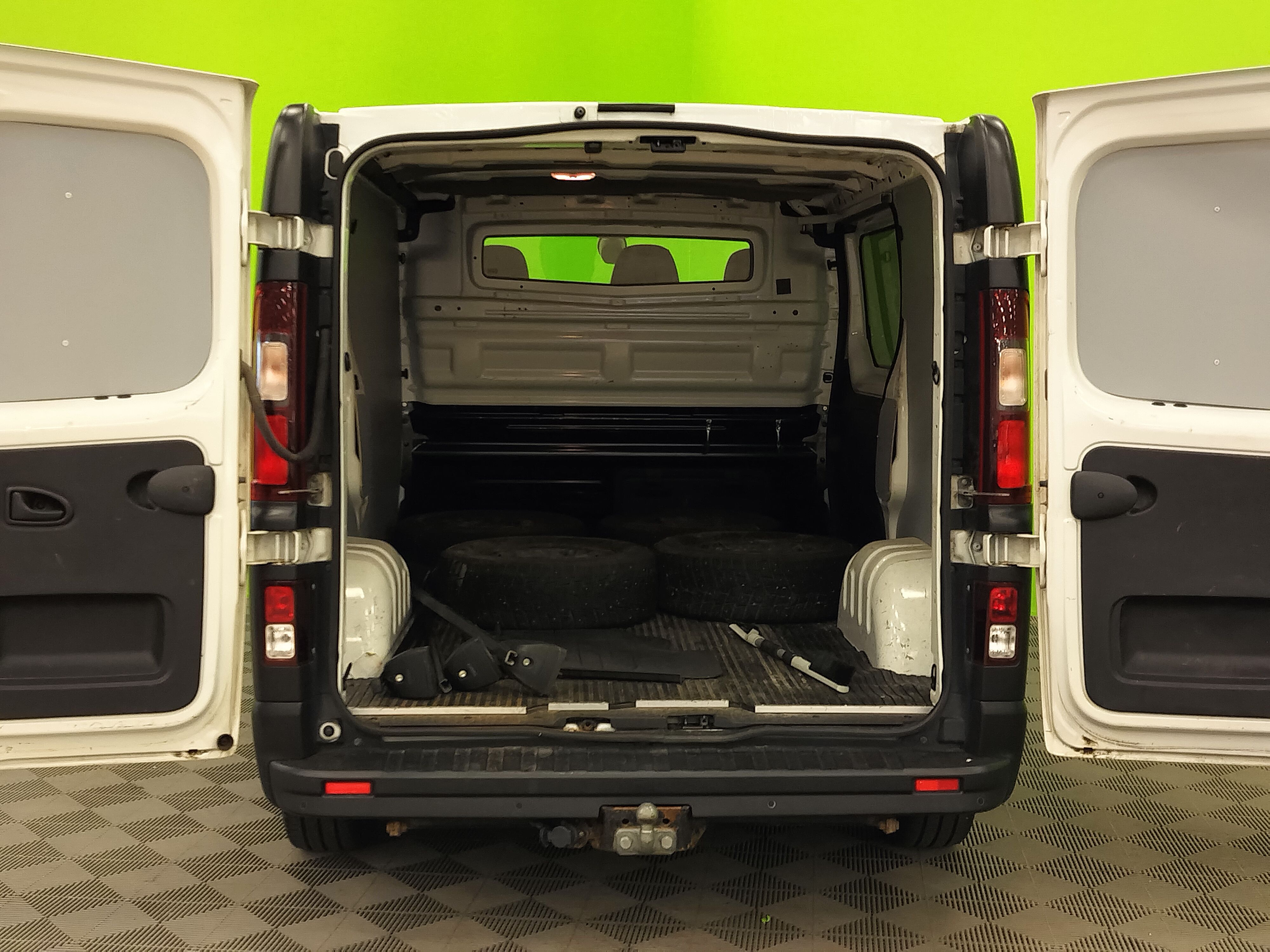 Renault Trafic 2,0 dCi 120 L1H1 2020, bild 4/17