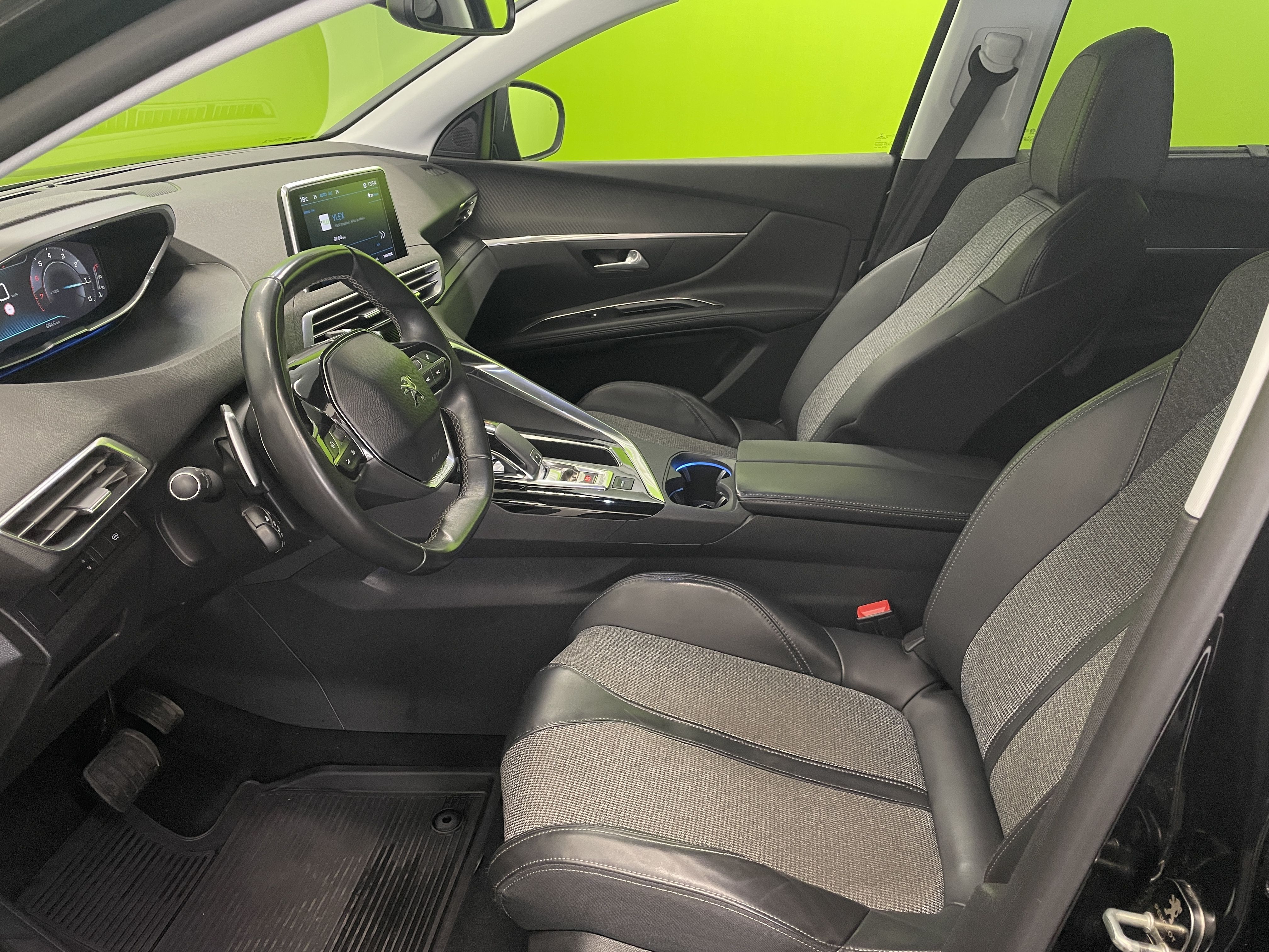Peugeot 5008 2018, bild 5/23