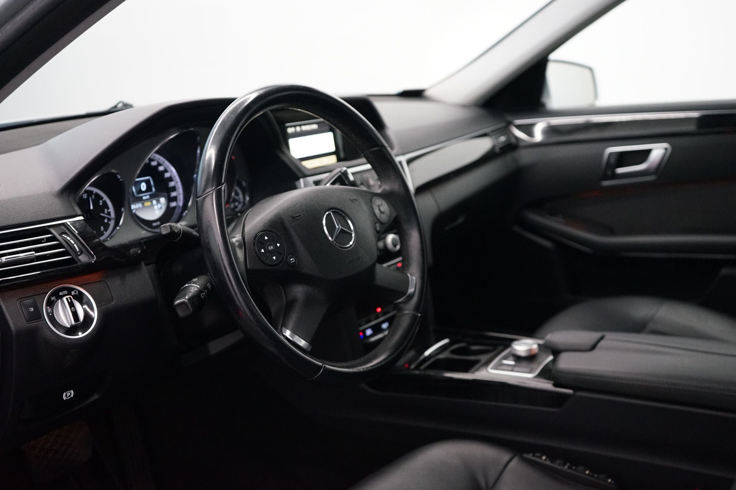 Mercedes-Benz E 2012, bild 6/19
