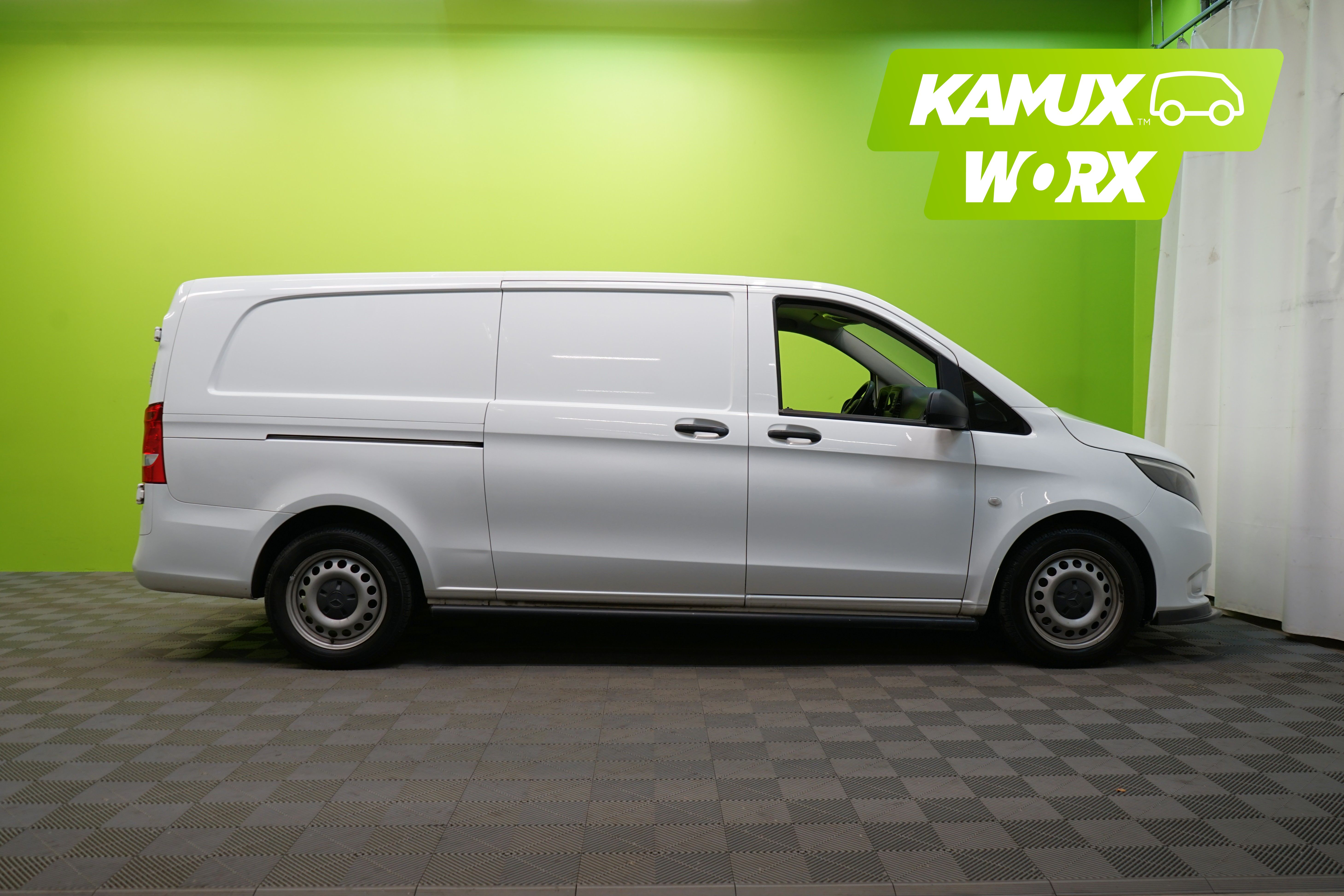 Mercedes-Benz Vito 114 CDI 4x4 Pitkä 2021, bild 2/22