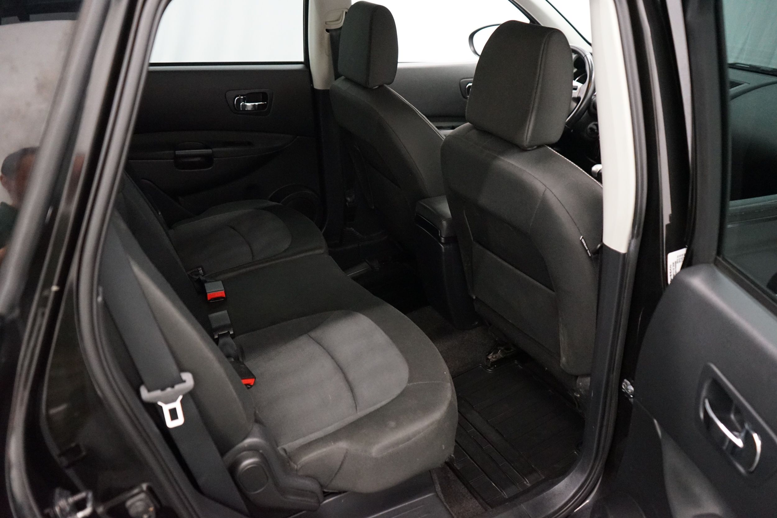 Nissan Qashqai+2 2010, bild 7/16