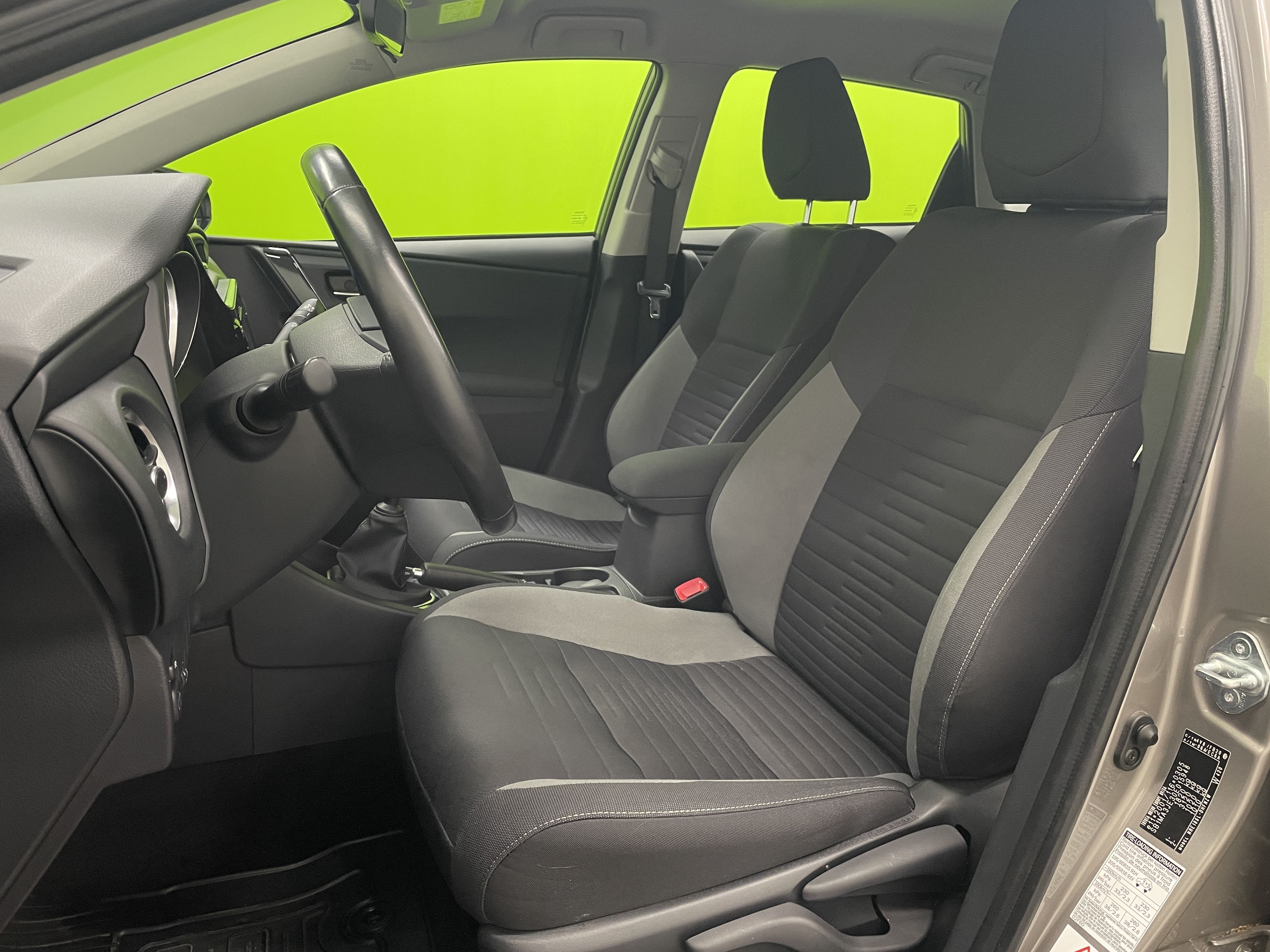 Toyota Auris 1.2 T Comfort 2016, bild 6/20