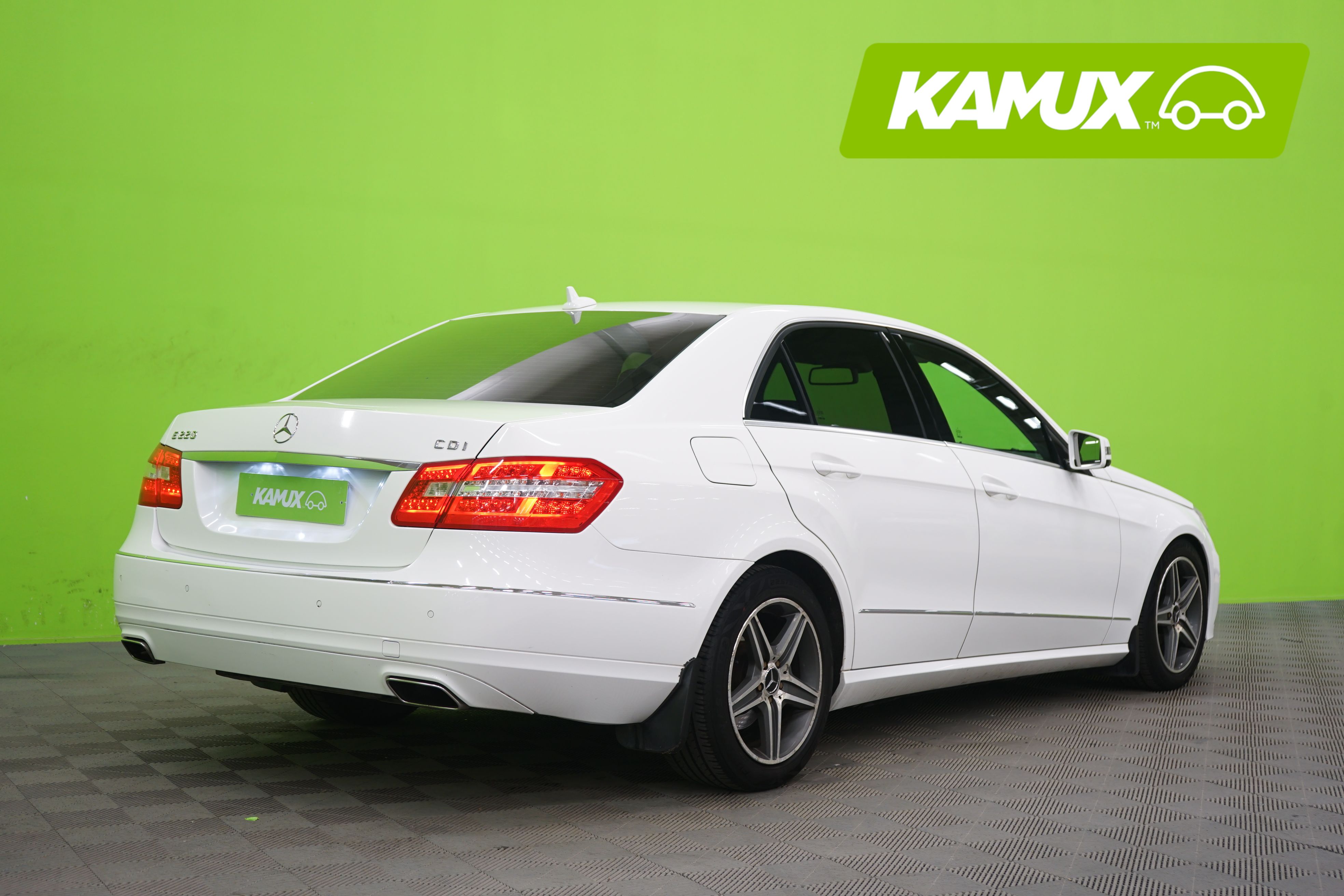 Mercedes-Benz E 2012, bild 3/21
