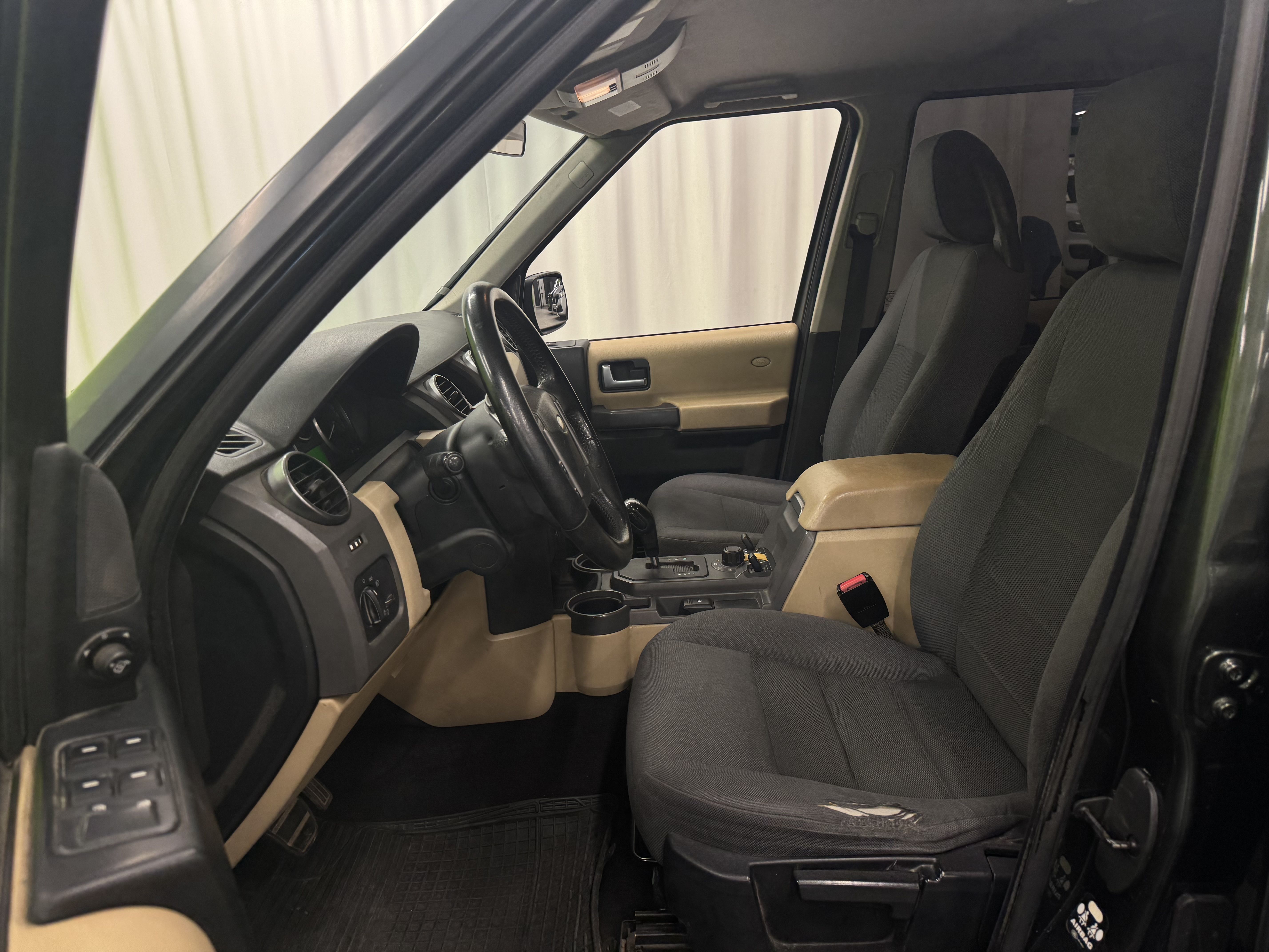 Land Rover Discovery 2.7 TDV6 S Aut 2005, bild 6/24