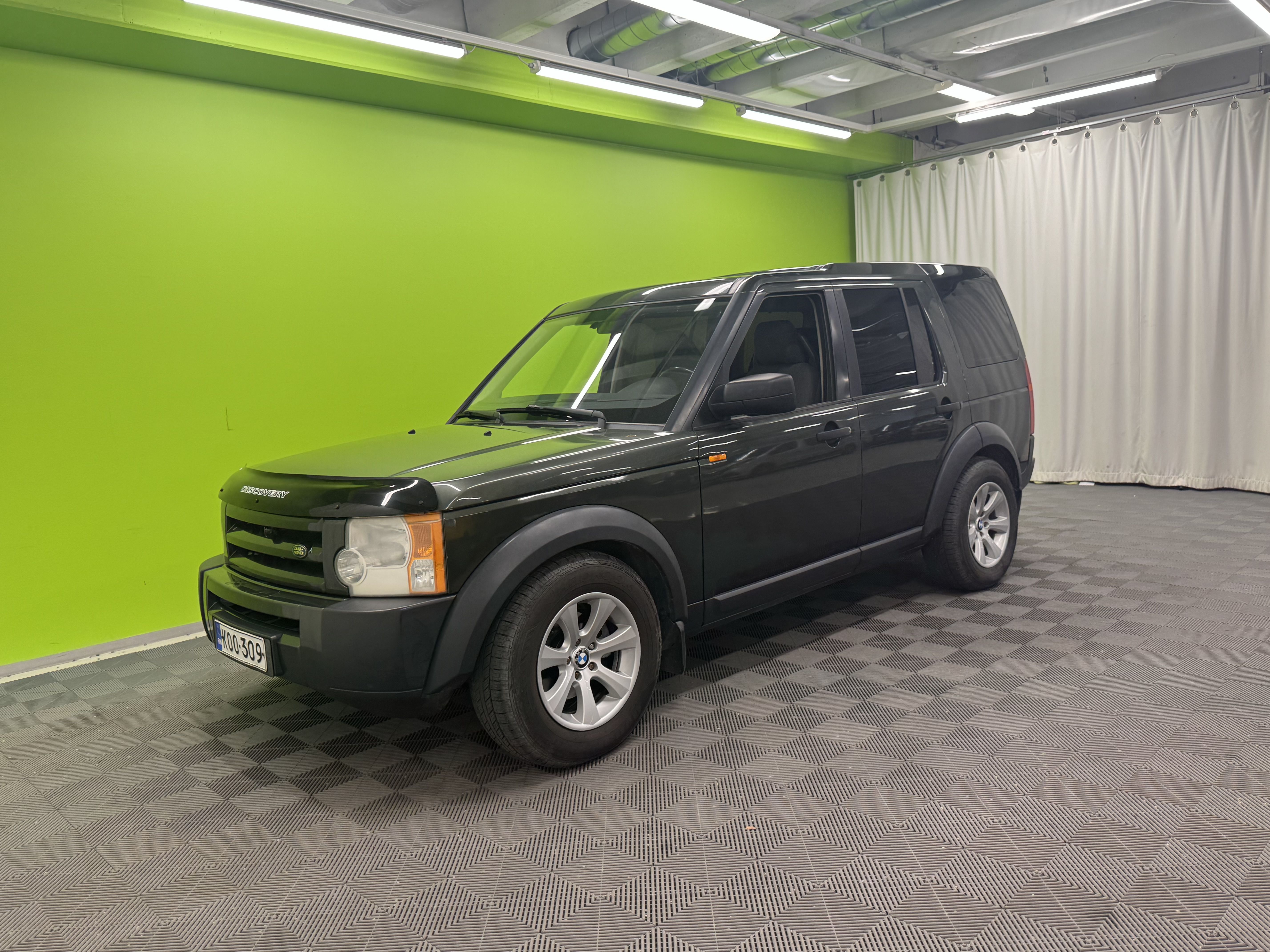Land Rover Discovery 2.7 TDV6 S Aut 2005, bild 4/24