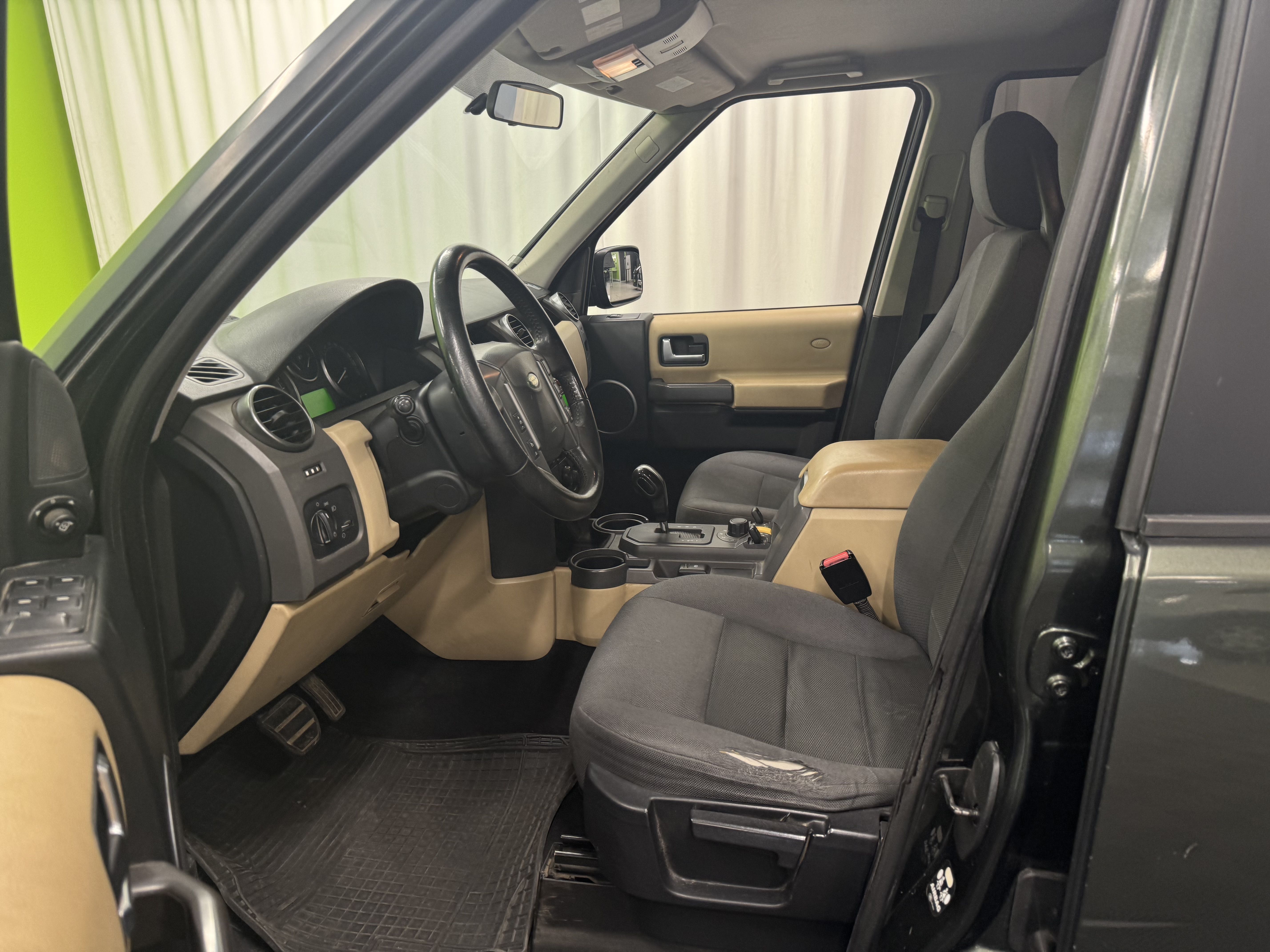 Land Rover Discovery 2.7 TDV6 S Aut 2005, bild 5/24