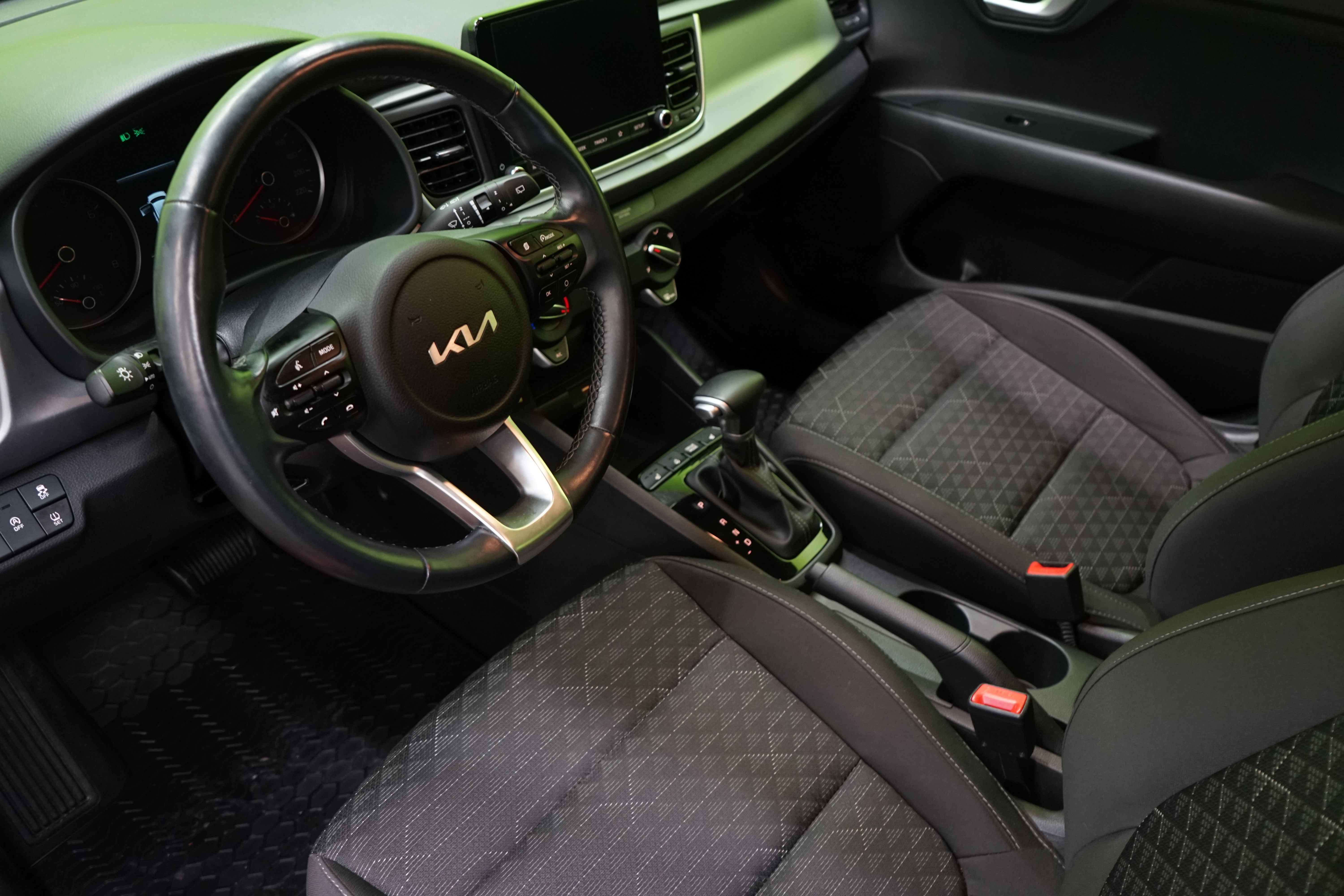 Kia Rio 1,0 T-GDI 100hv LX DCT 2024, bild 6/21