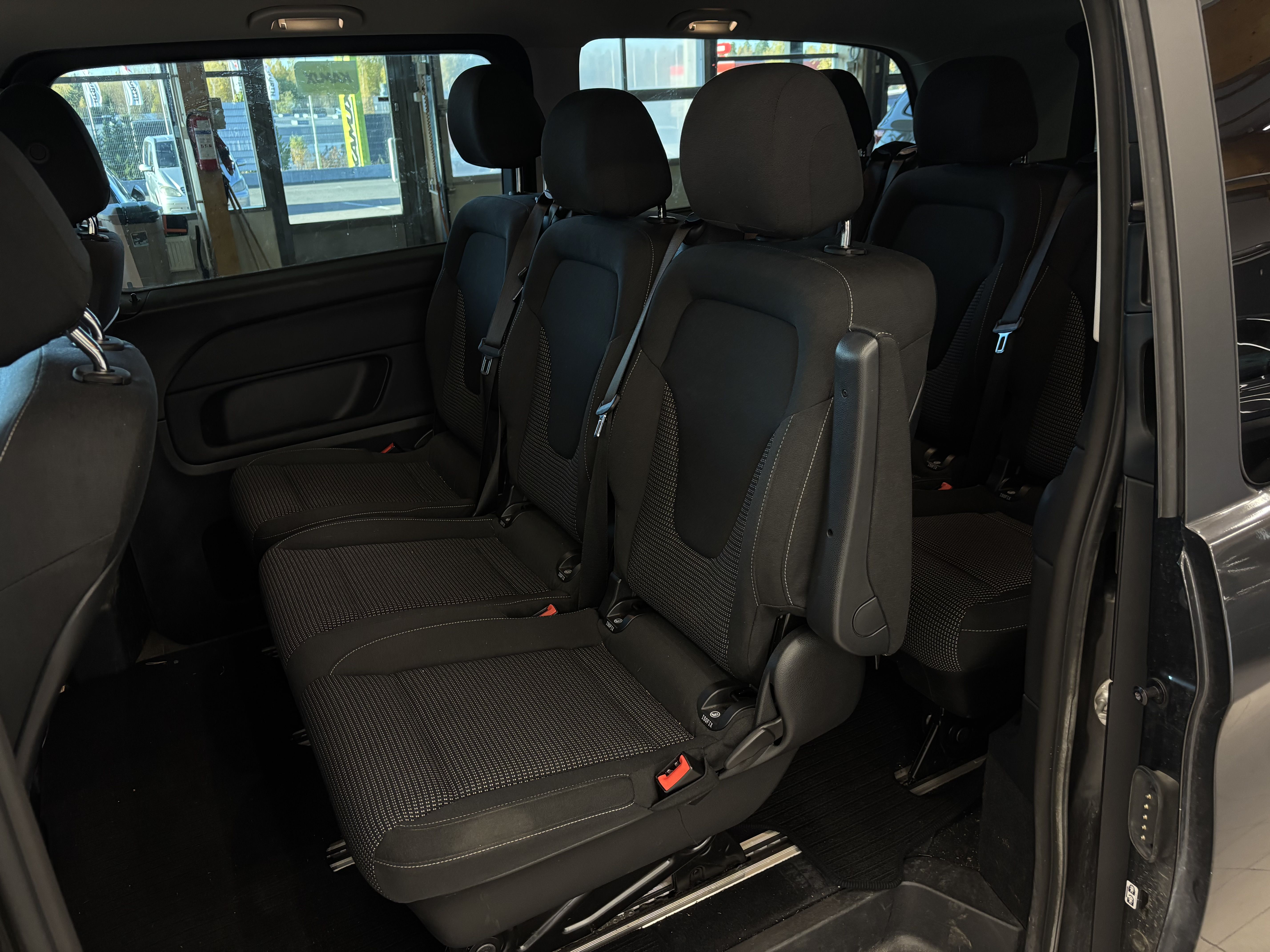 Mercedes-Benz EQV 300 extralang 2020, bild 7/13