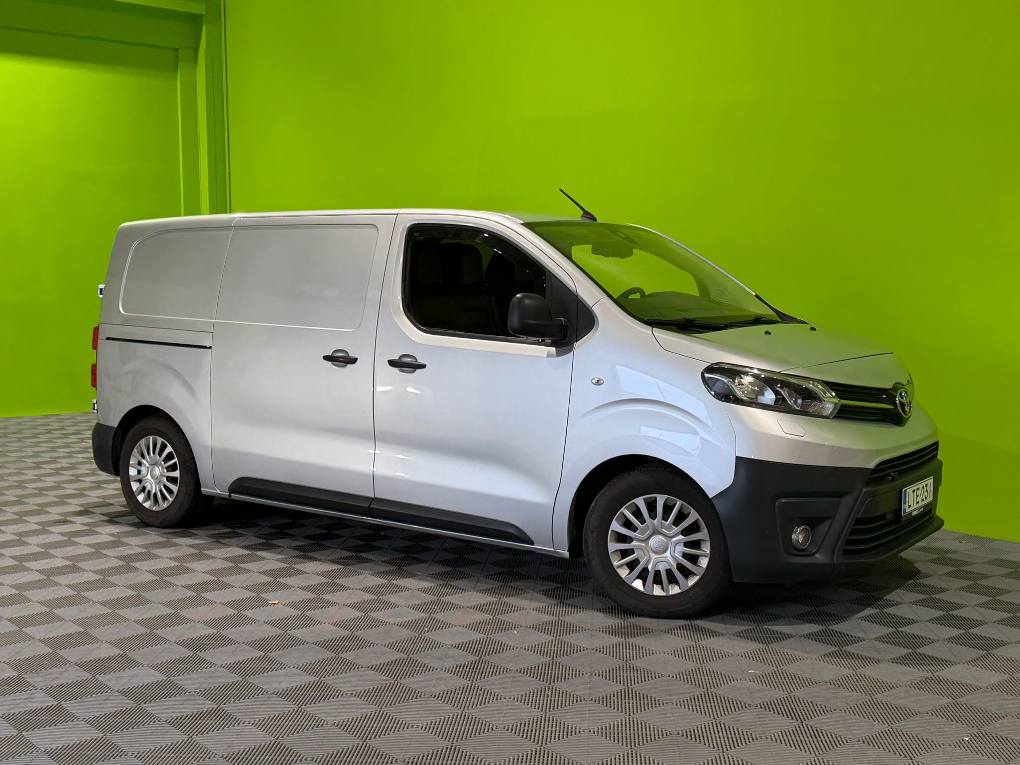 Toyota Proace 1,6D L1H1 2017, bild 2/7