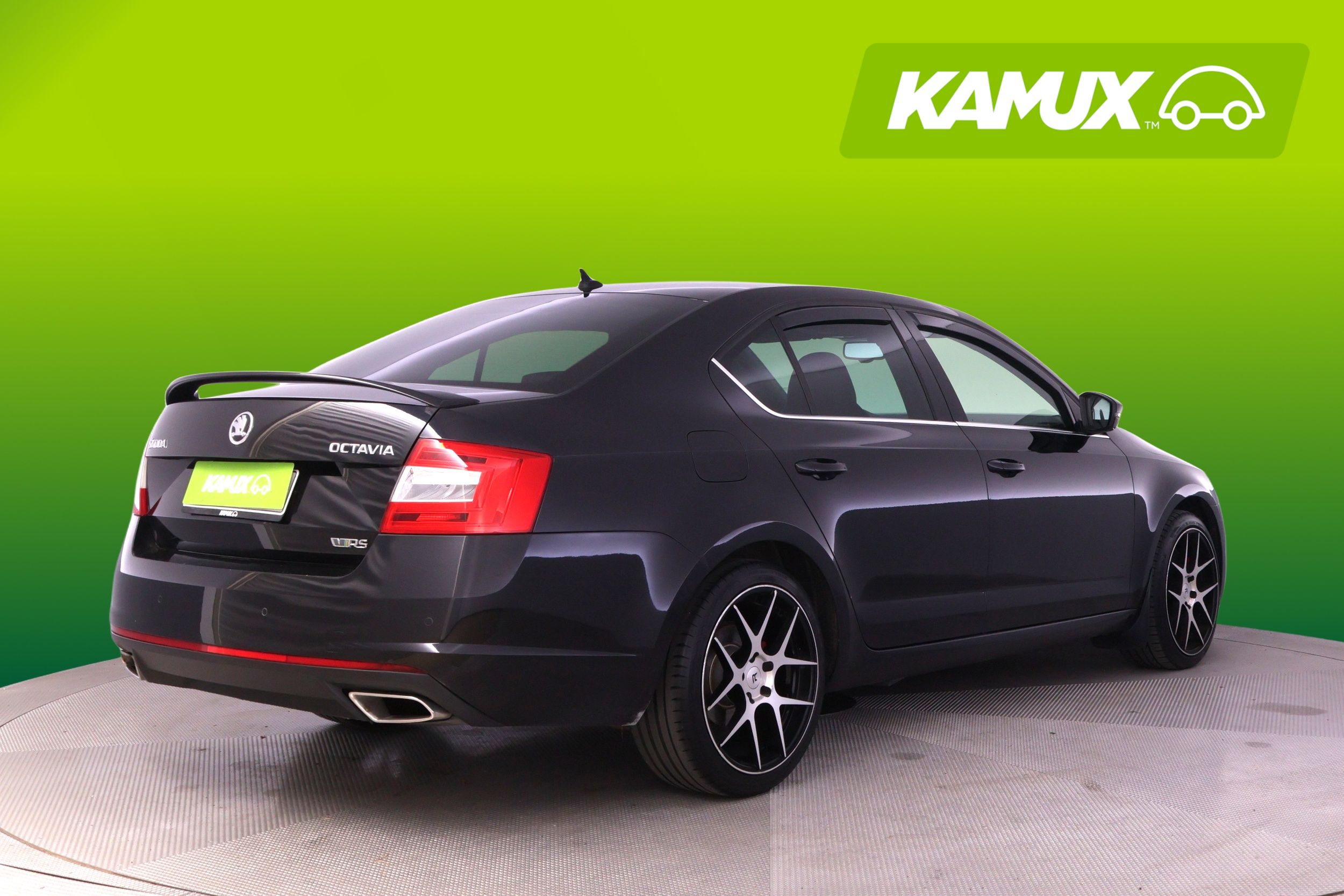 Skoda Octavia 2,0 TDI 184 RS DSG Autom. 2016, bild 2/25