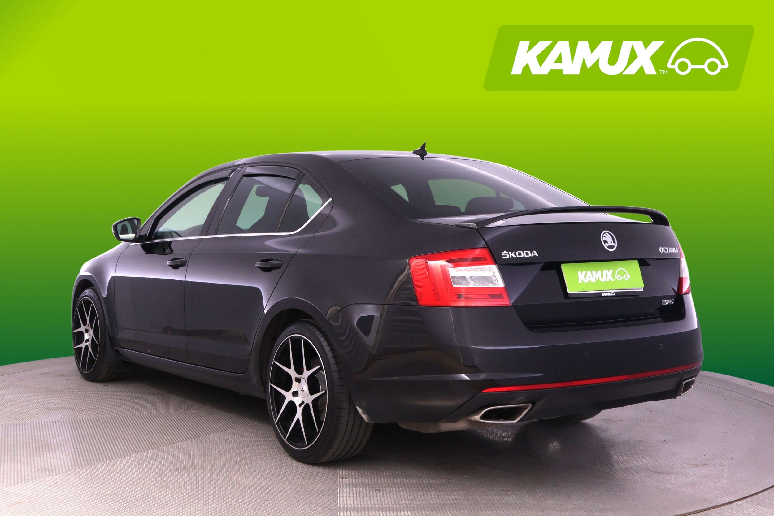 Skoda Octavia 2,0 TDI 184 RS DSG Autom. 2016, bild 4/25