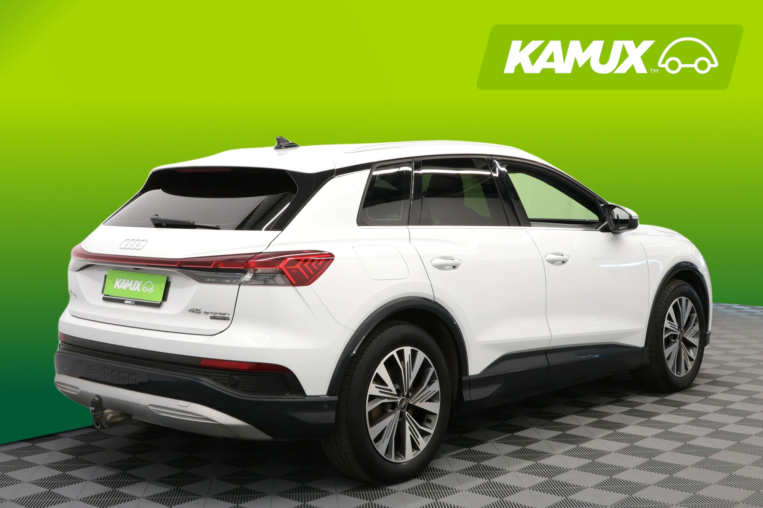 Audi Q4 e-tron 45 e-tron quattro 2023, bild 2/30