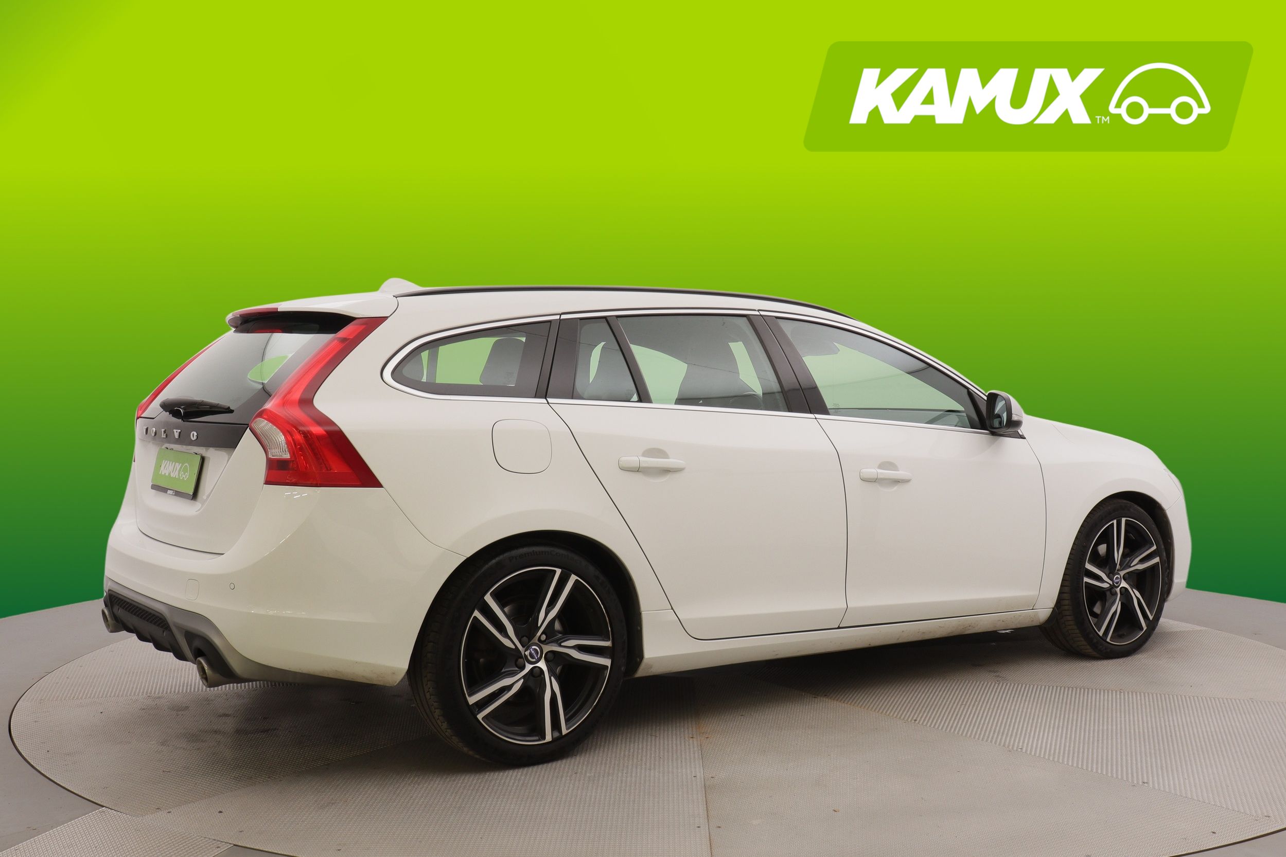 Volvo V60 2017, bild 2/19