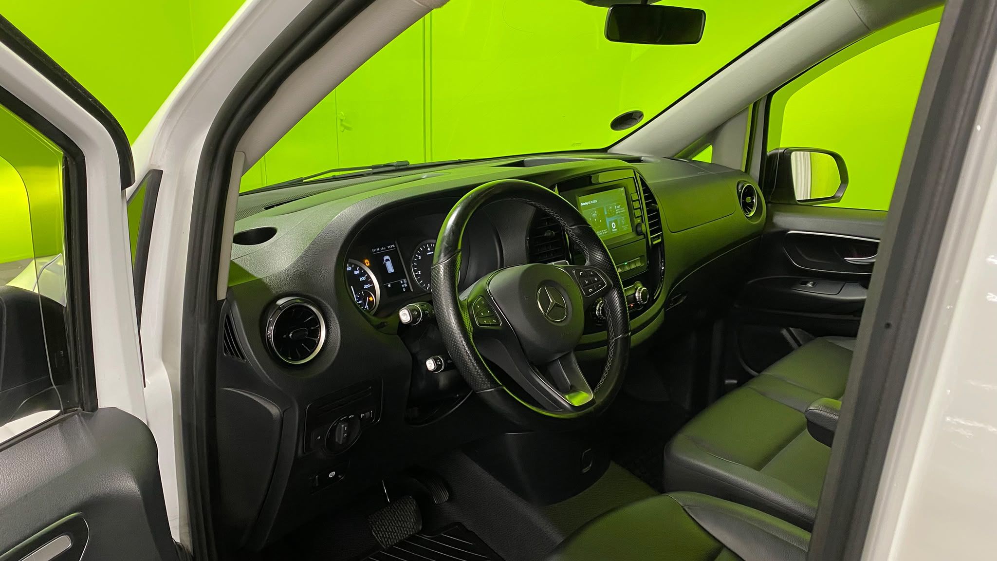 Mercedes-Benz Vito 2023, bild 7/17