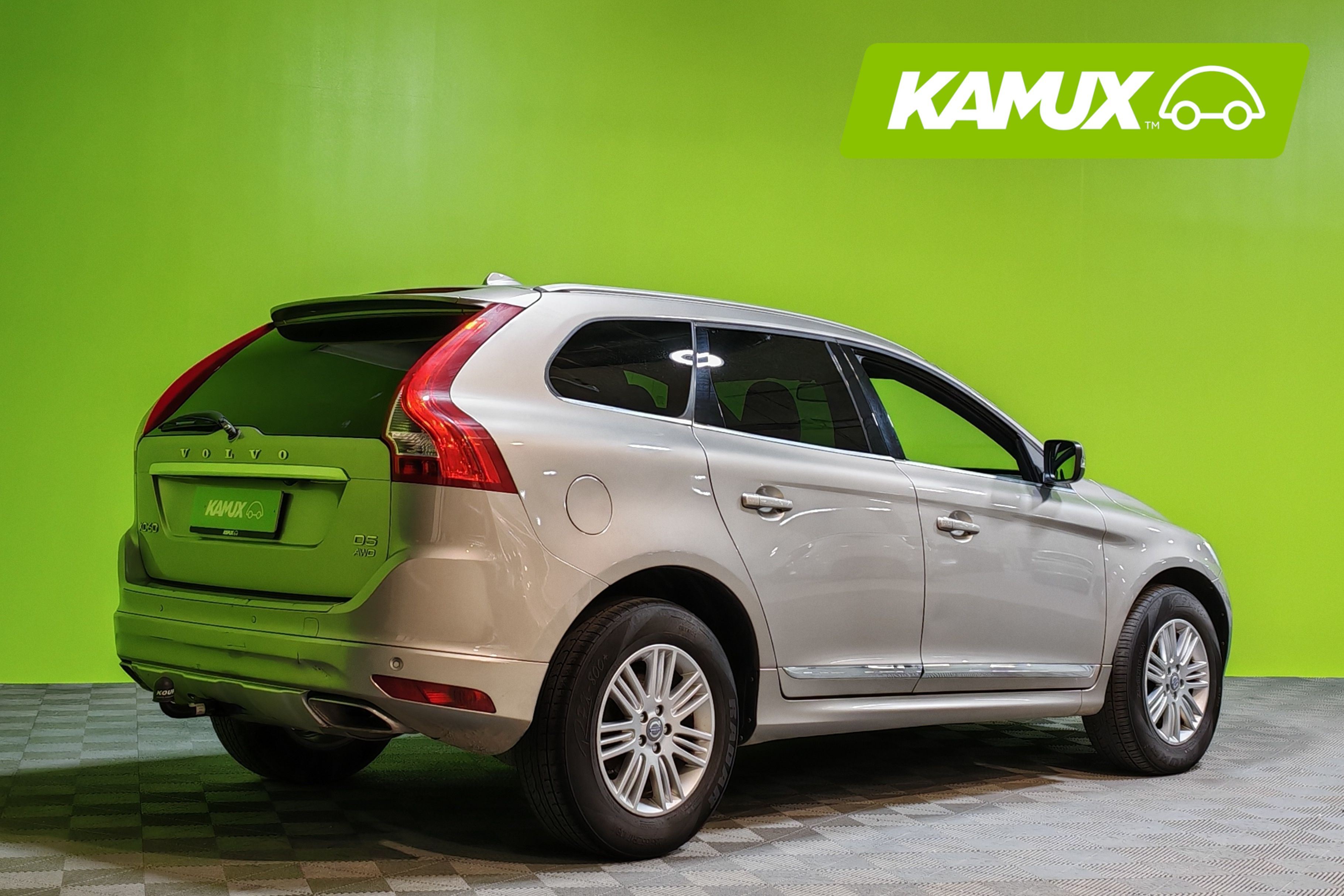 Volvo XC60 D5 AWD Business Summum 2013, bild 2/25