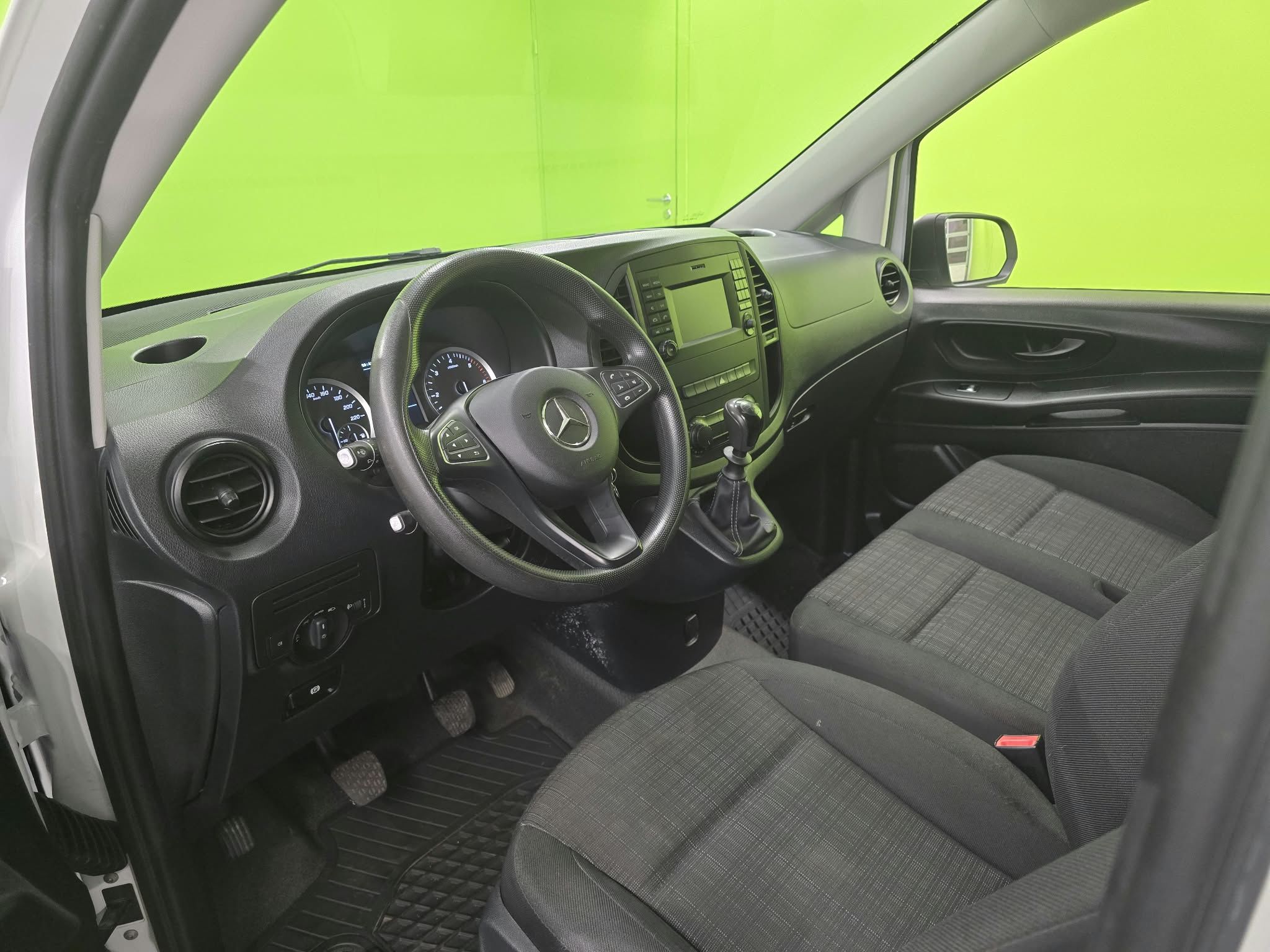 Mercedes-Benz Vito 2021, bild 6/21