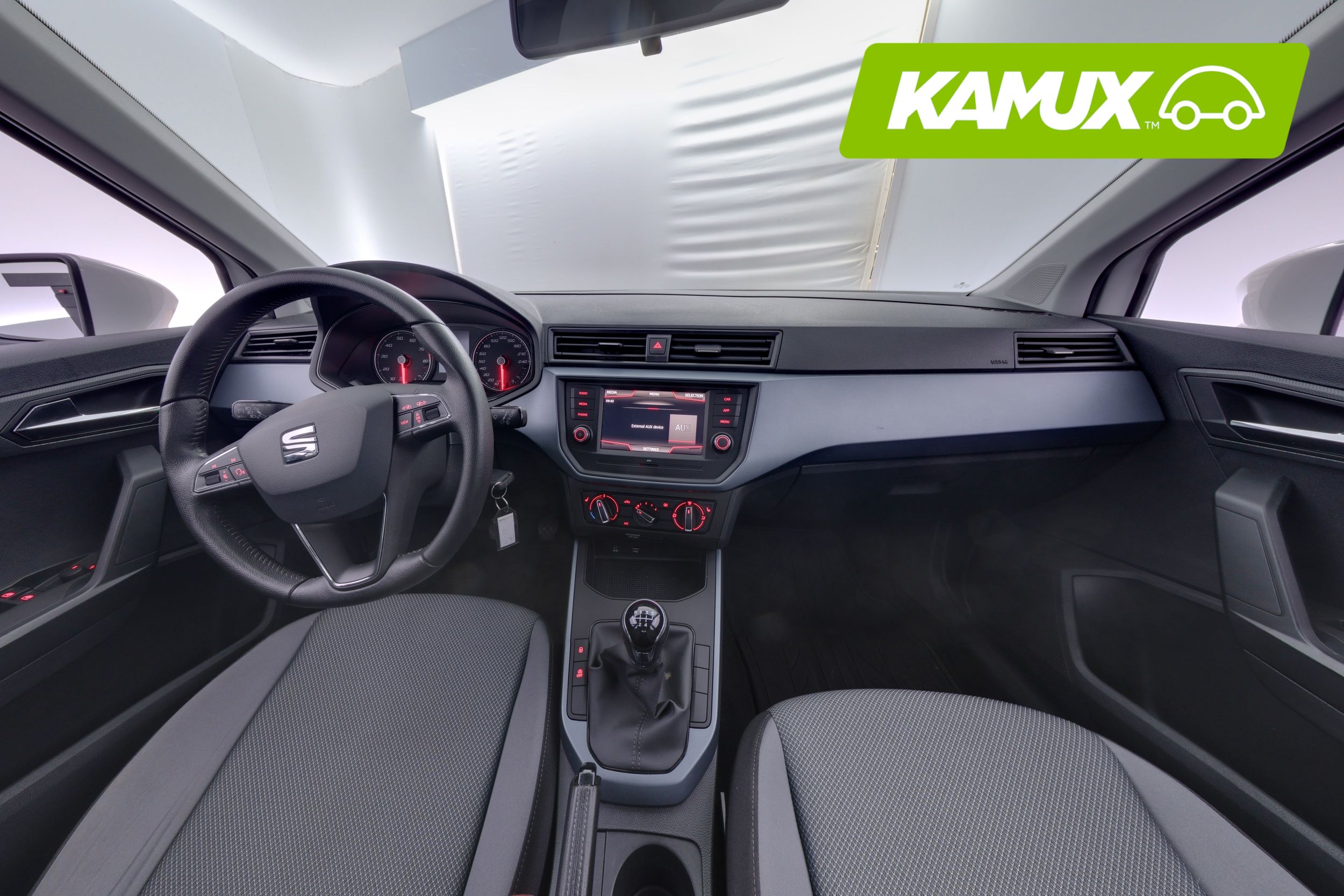 Seat Arona 1,0 EcoTSI 95 Style 2020, bild 7/25