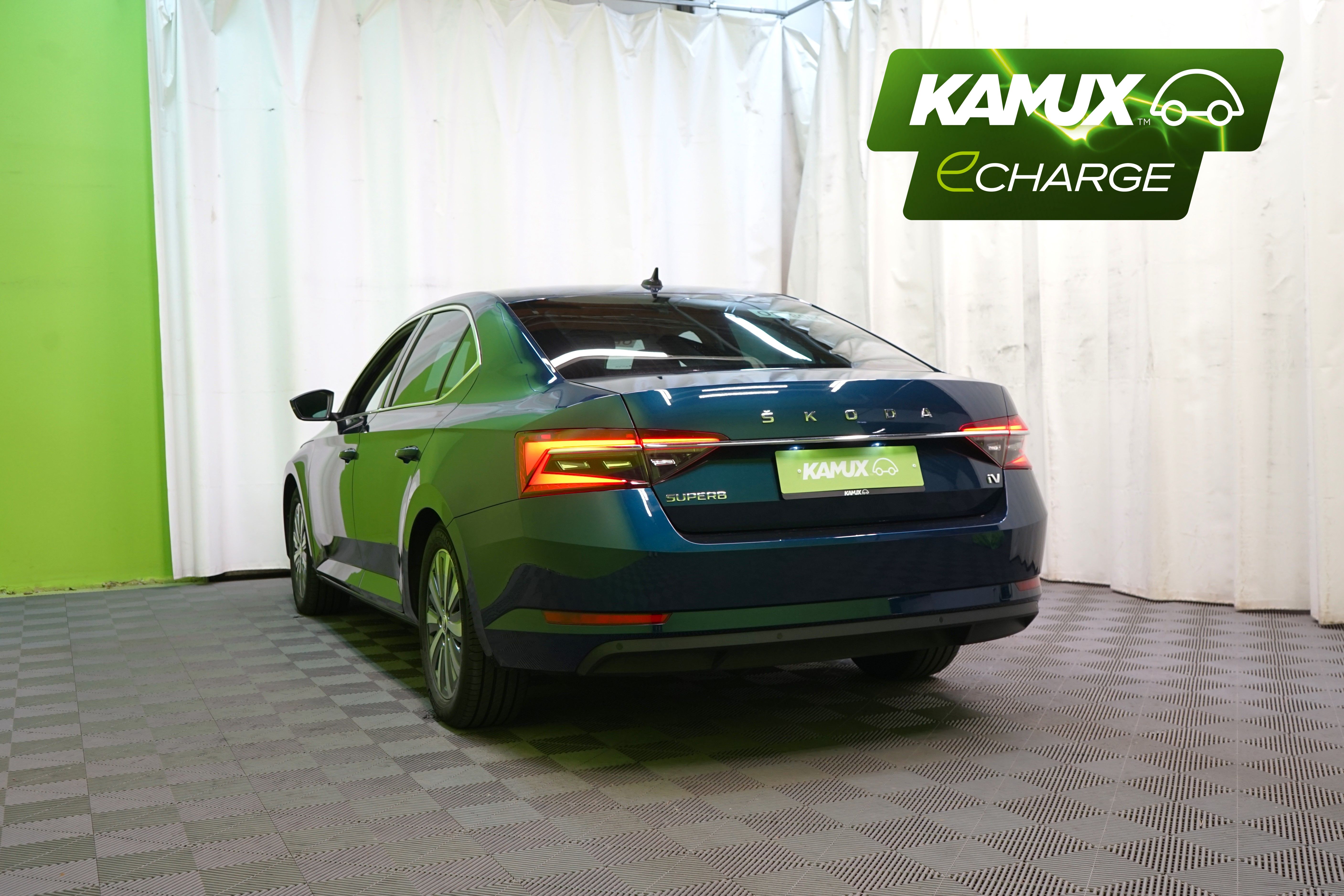Skoda Superb 2023, bild 4/27