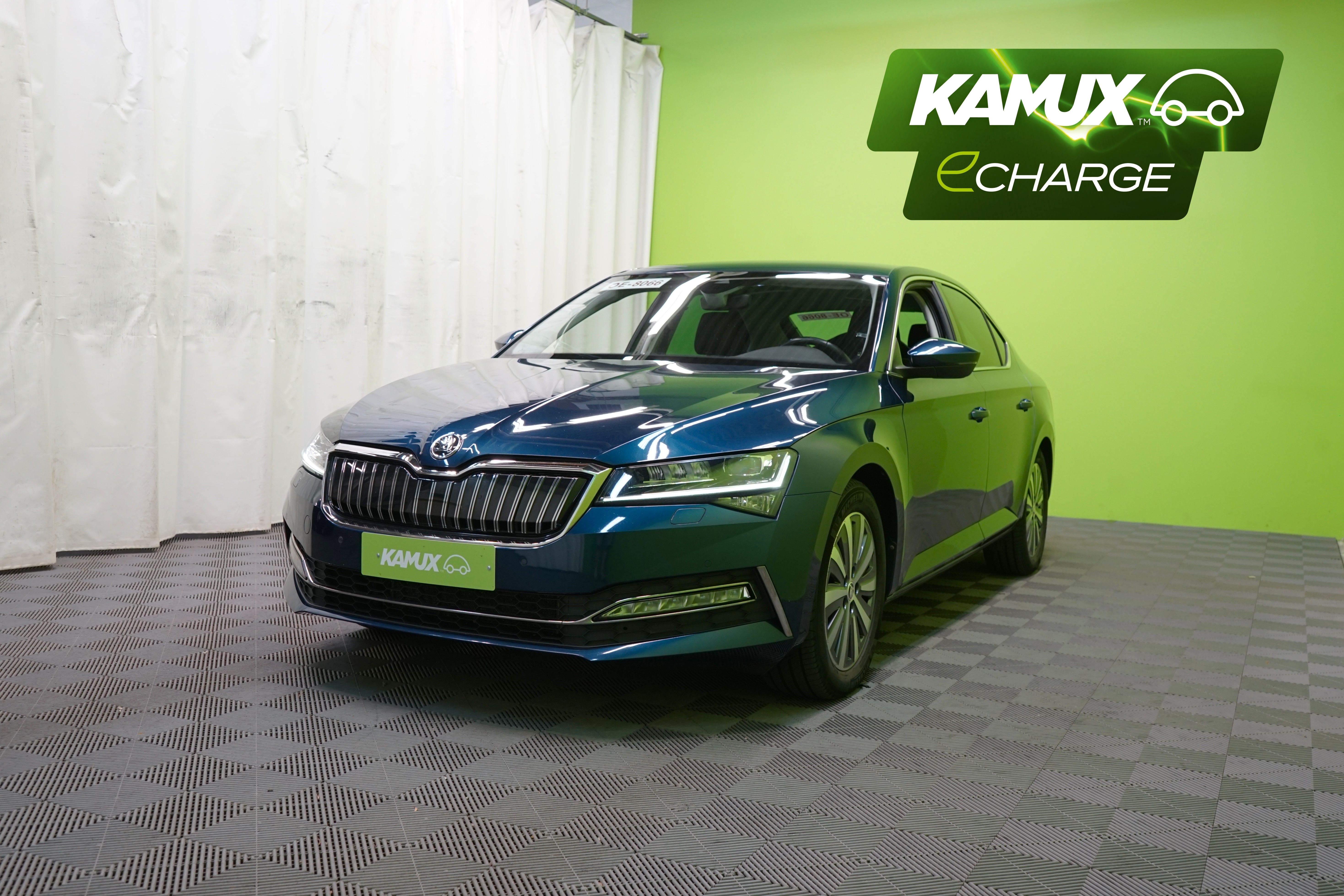 Skoda Superb 2023, bild 5/27