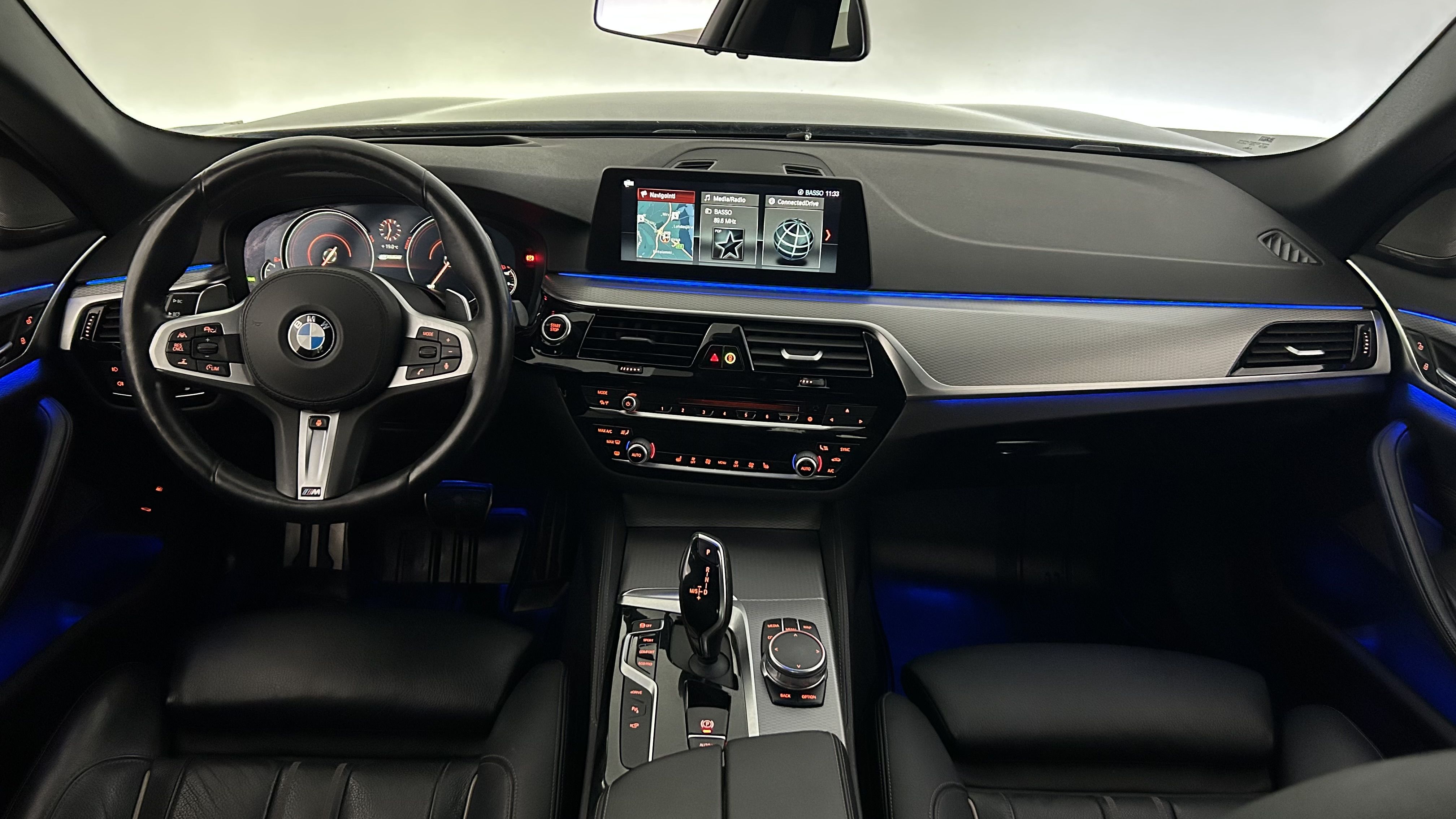 BMW 530 2017, bild 7/33