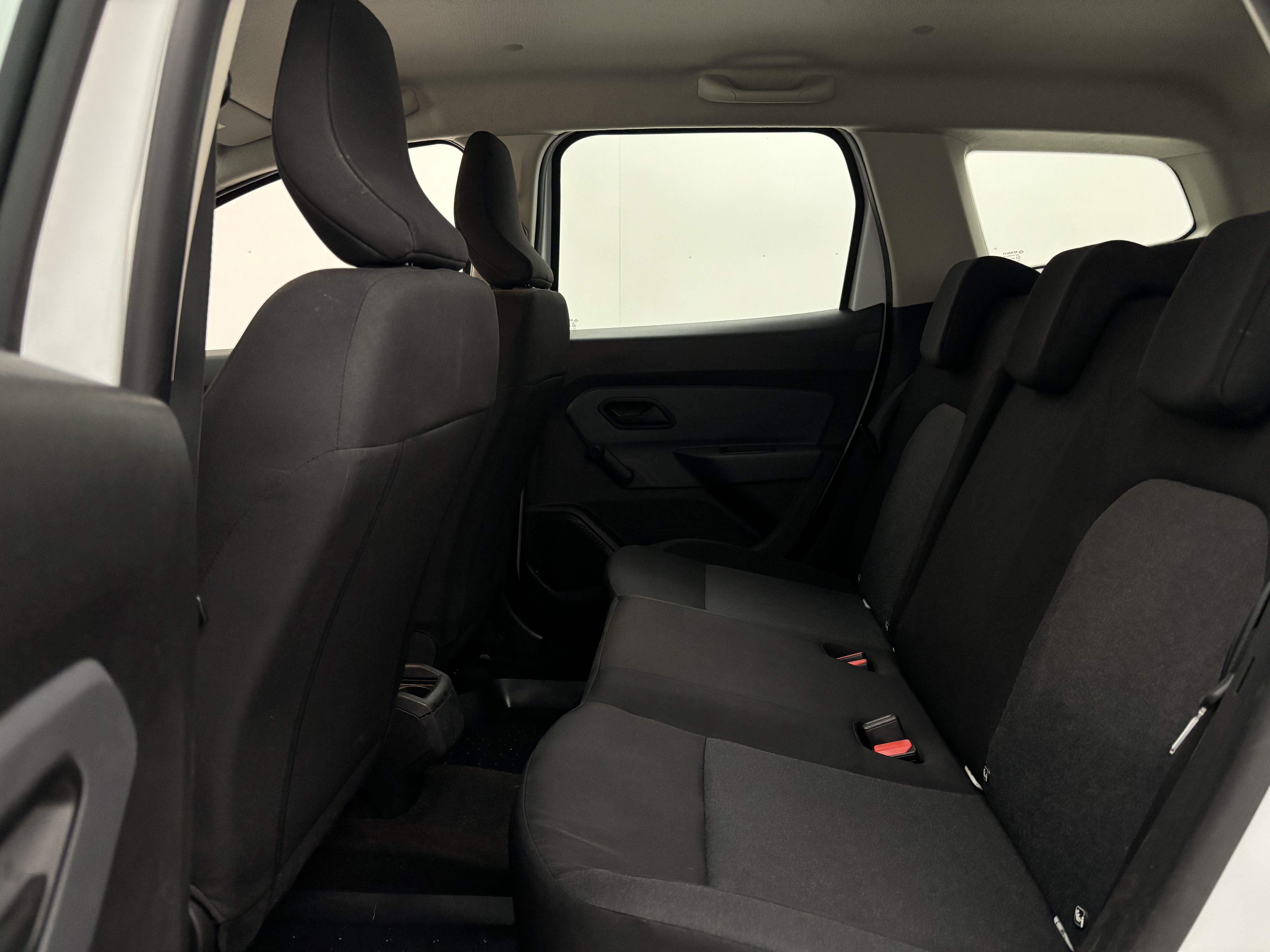 Dacia Duster TCe 90 4x2 Essential 2023, bild 7/21