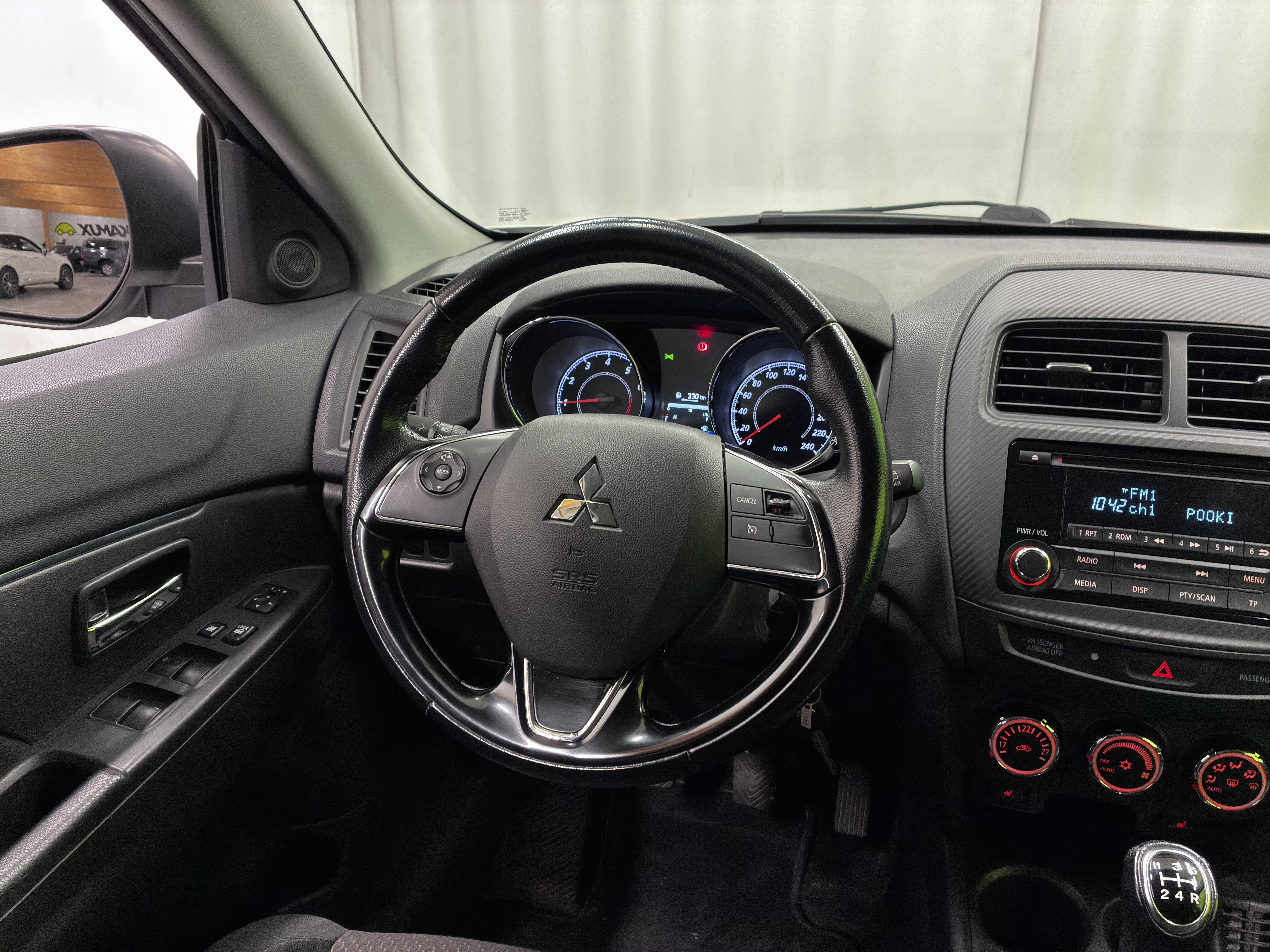 Mitsubishi ASX 1,6 MIVEC Invite 5MT 2017, bild 7/16